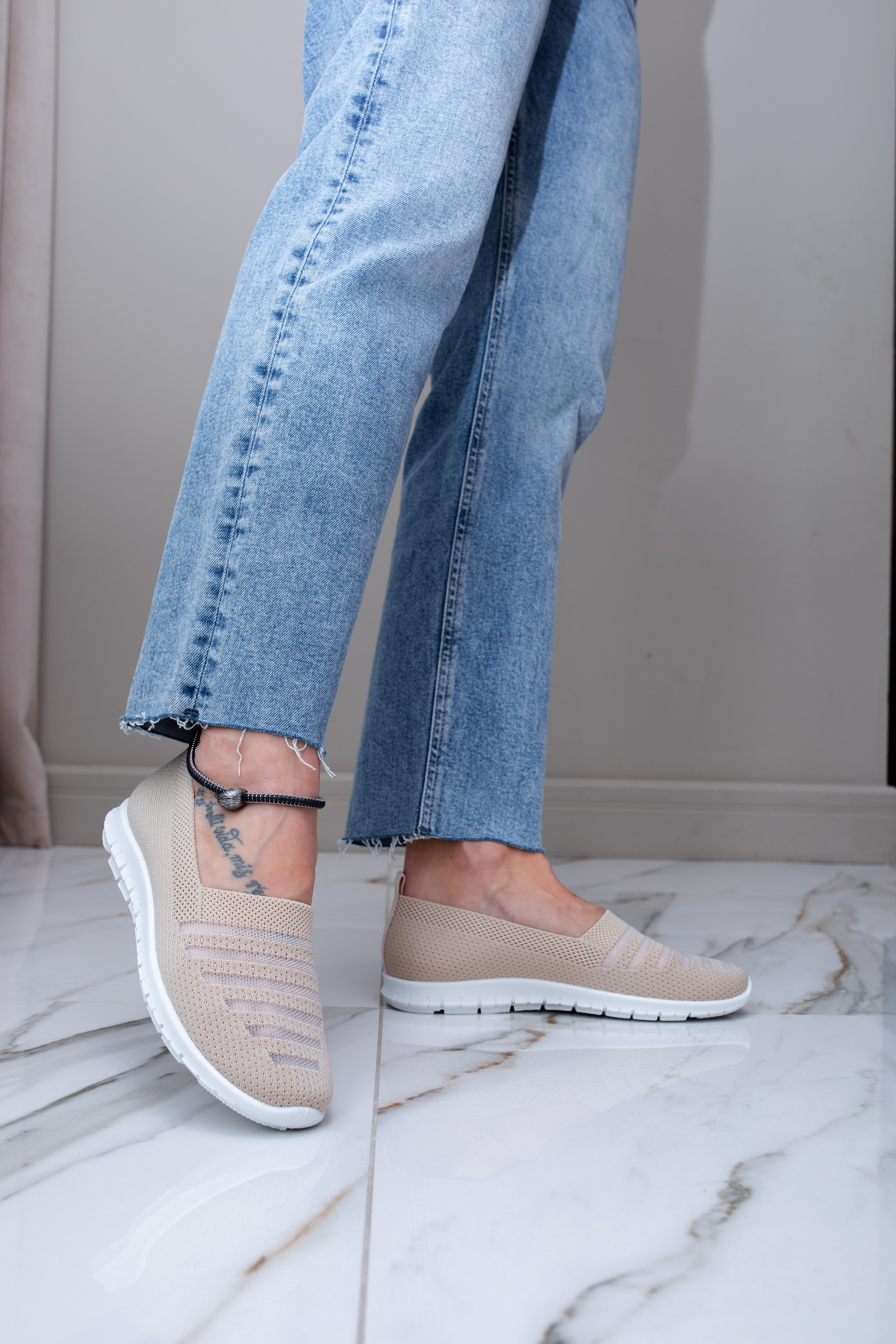 Обувь для маркетплейсов (без ретуши). Семейный и детский фотограф в Москве Дорогова Екатерина