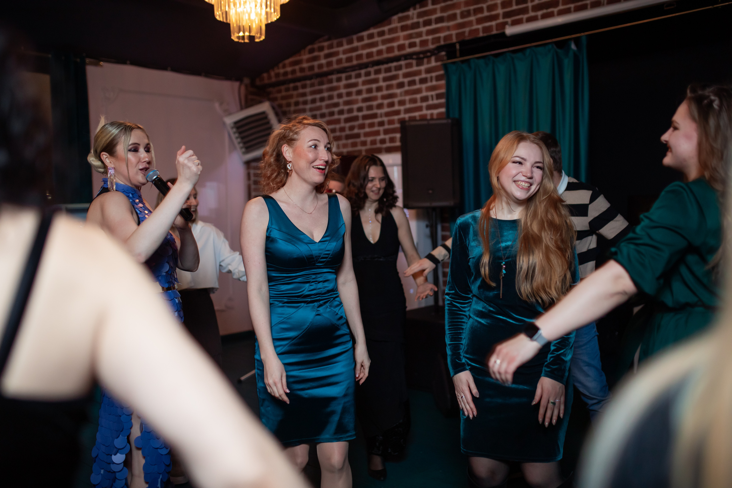 Новогодний корпоратив 2023. Семейный и детский фотограф в Москве Дорогова Екатерина