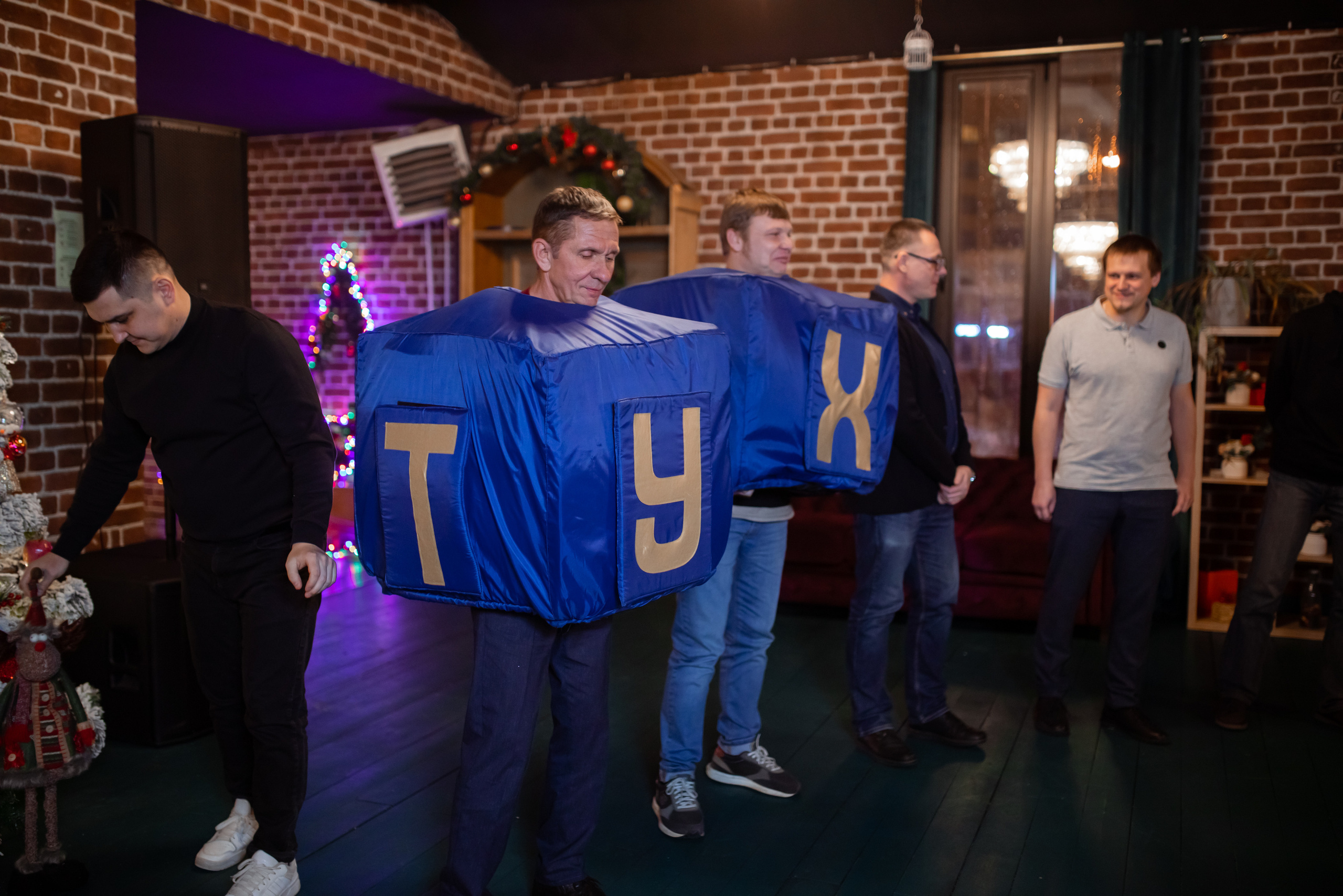 Новогодний корпоратив 2023. Семейный и детский фотограф в Москве Дорогова Екатерина