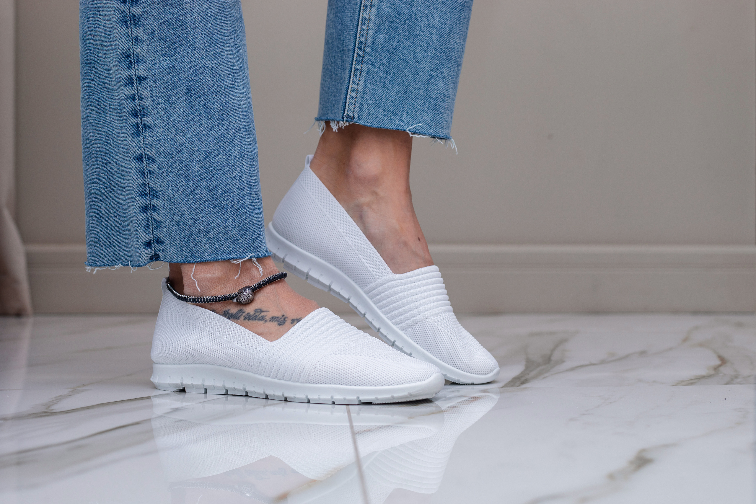 Обувь для маркетплейсов (без ретуши). Семейный и детский фотограф в Москве Дорогова Екатерина