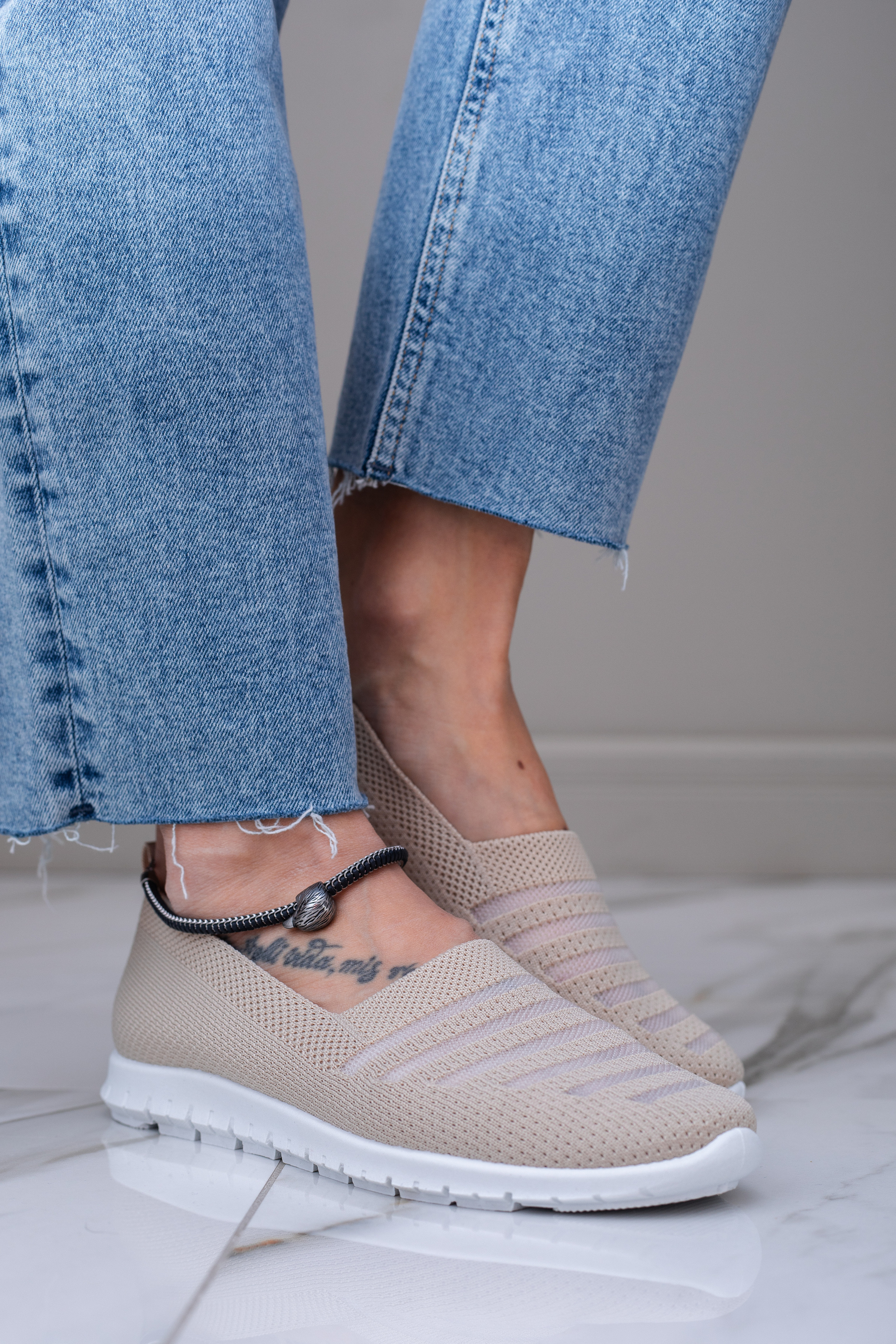 Обувь для маркетплейсов (без ретуши). Семейный и детский фотограф в Москве Дорогова Екатерина