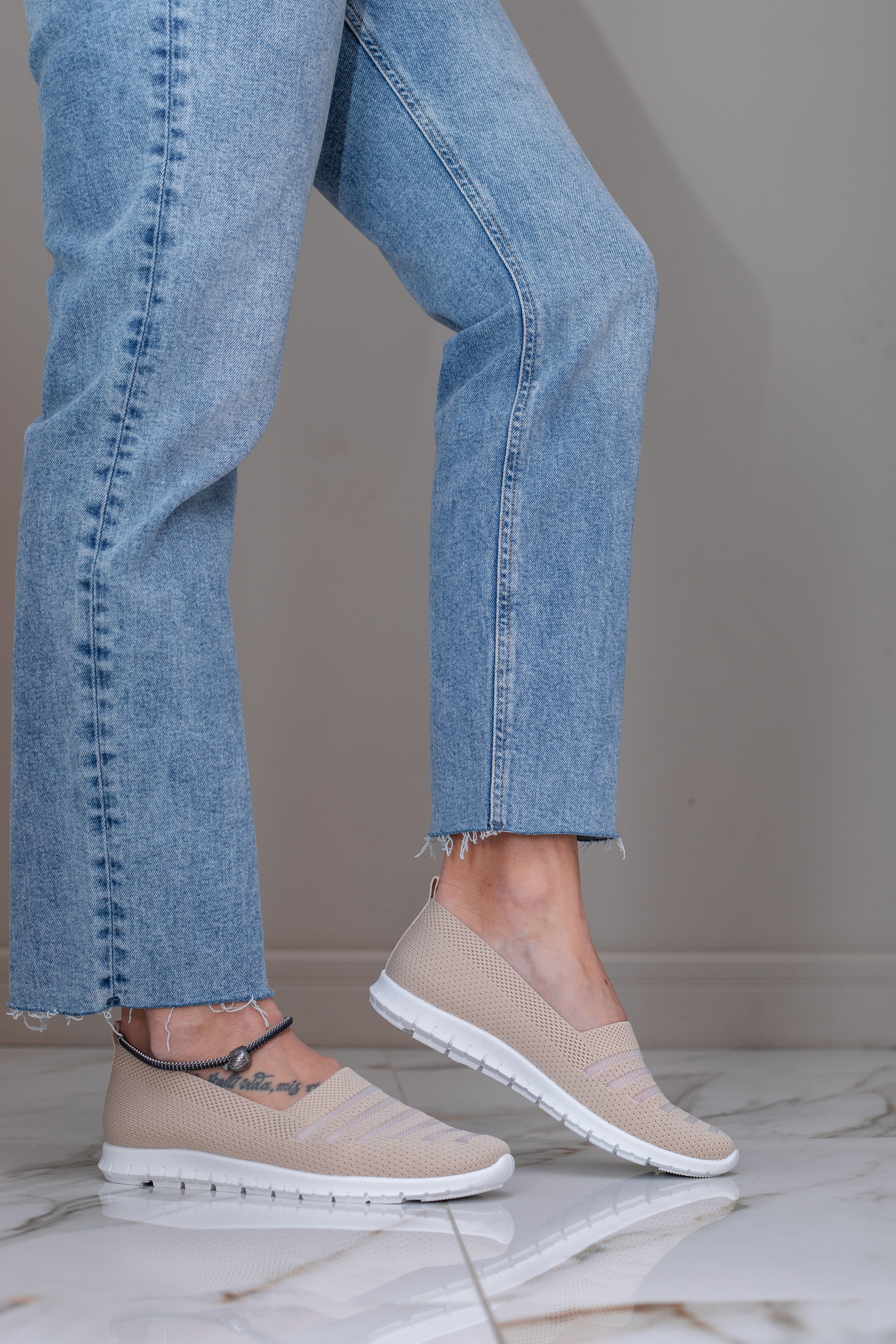 Обувь для маркетплейсов (без ретуши). Семейный и детский фотограф в Москве Дорогова Екатерина