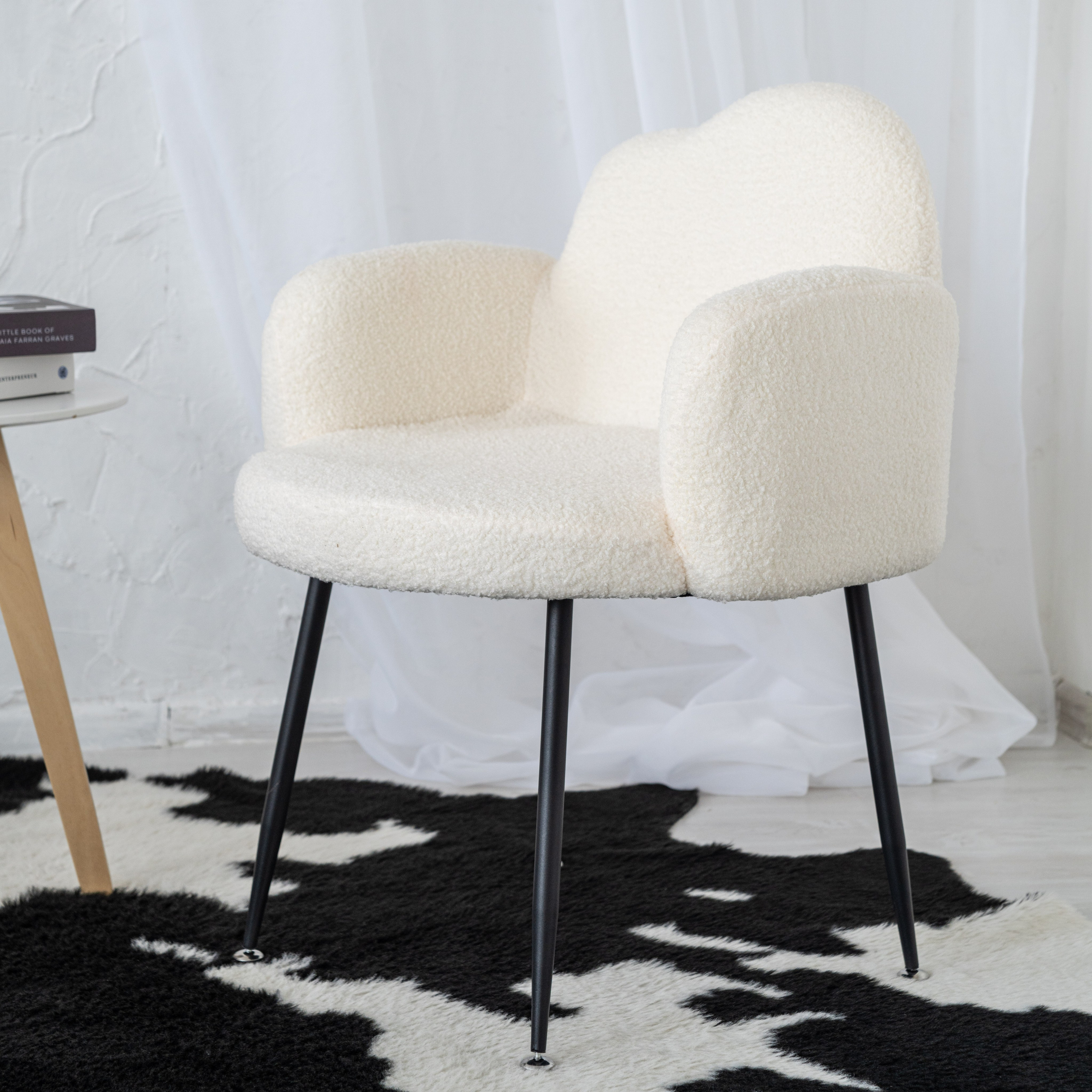 Выездная фотосъемка в студию, съемка мебели для маркетплейсов. Олейник Денис — предметный фотограф, фотограф для маркетплейсов в Казани