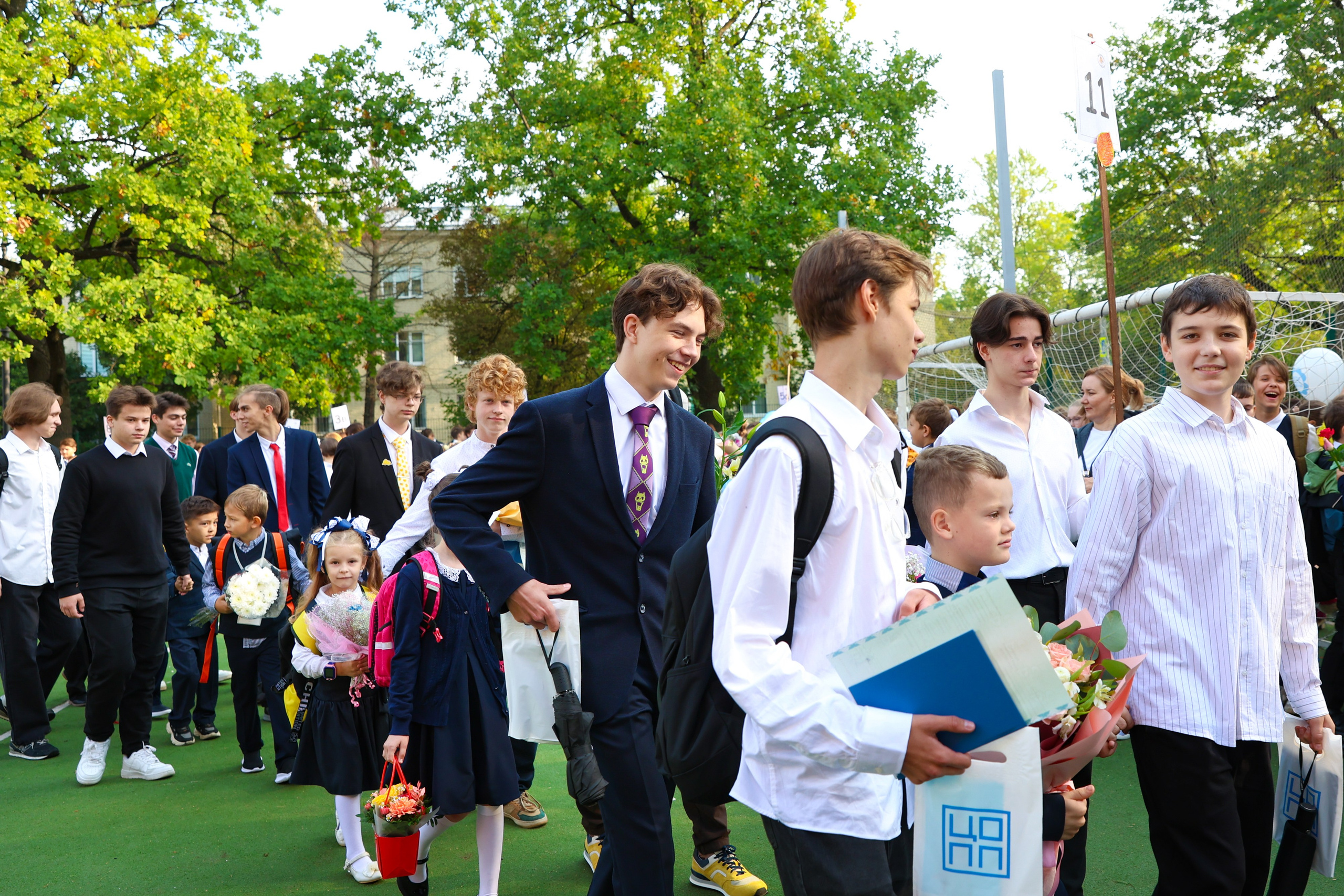 1 сентября в школе № 500. Фотограф Дарья Попова