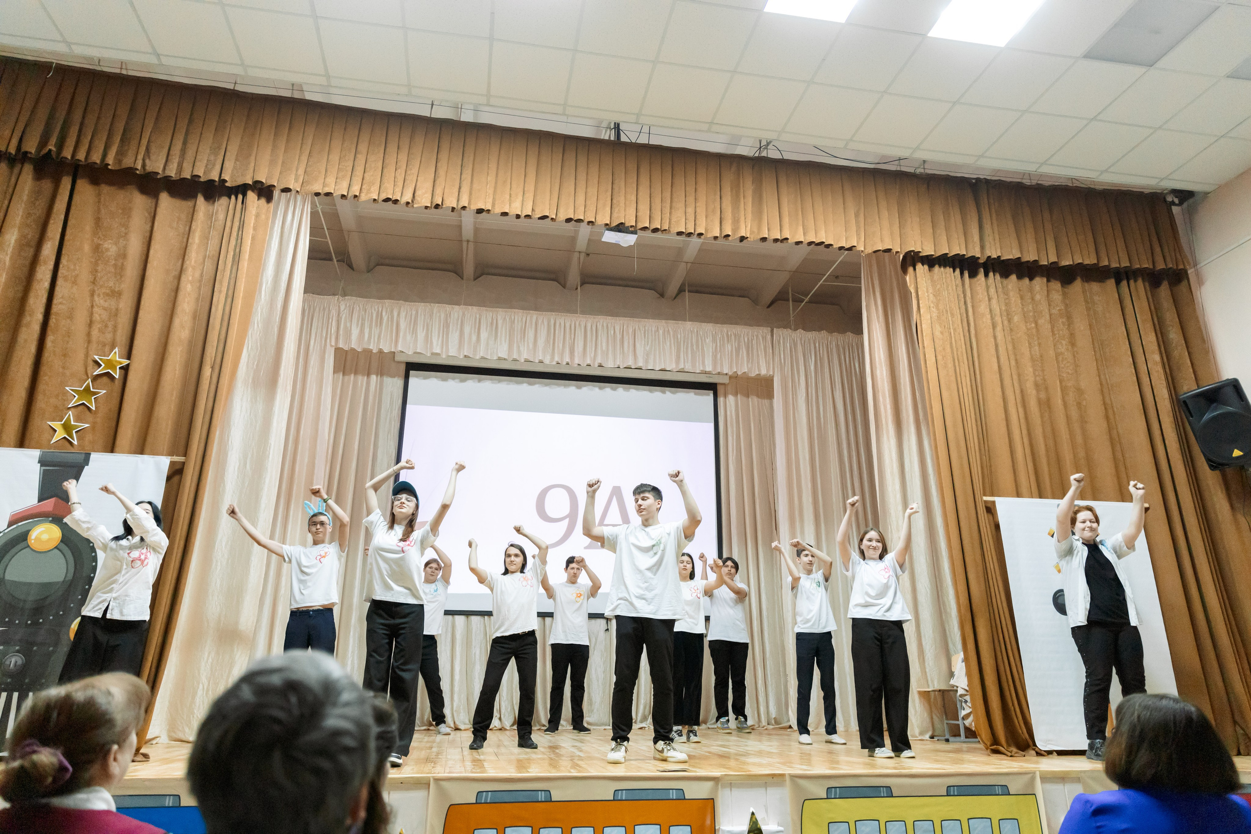 Выпускной шк 88 9-е кл. 24.05.2024. Свадебный и Семейный фотограф г. Ижевск Гульназ Солдатова. Гульназ фото