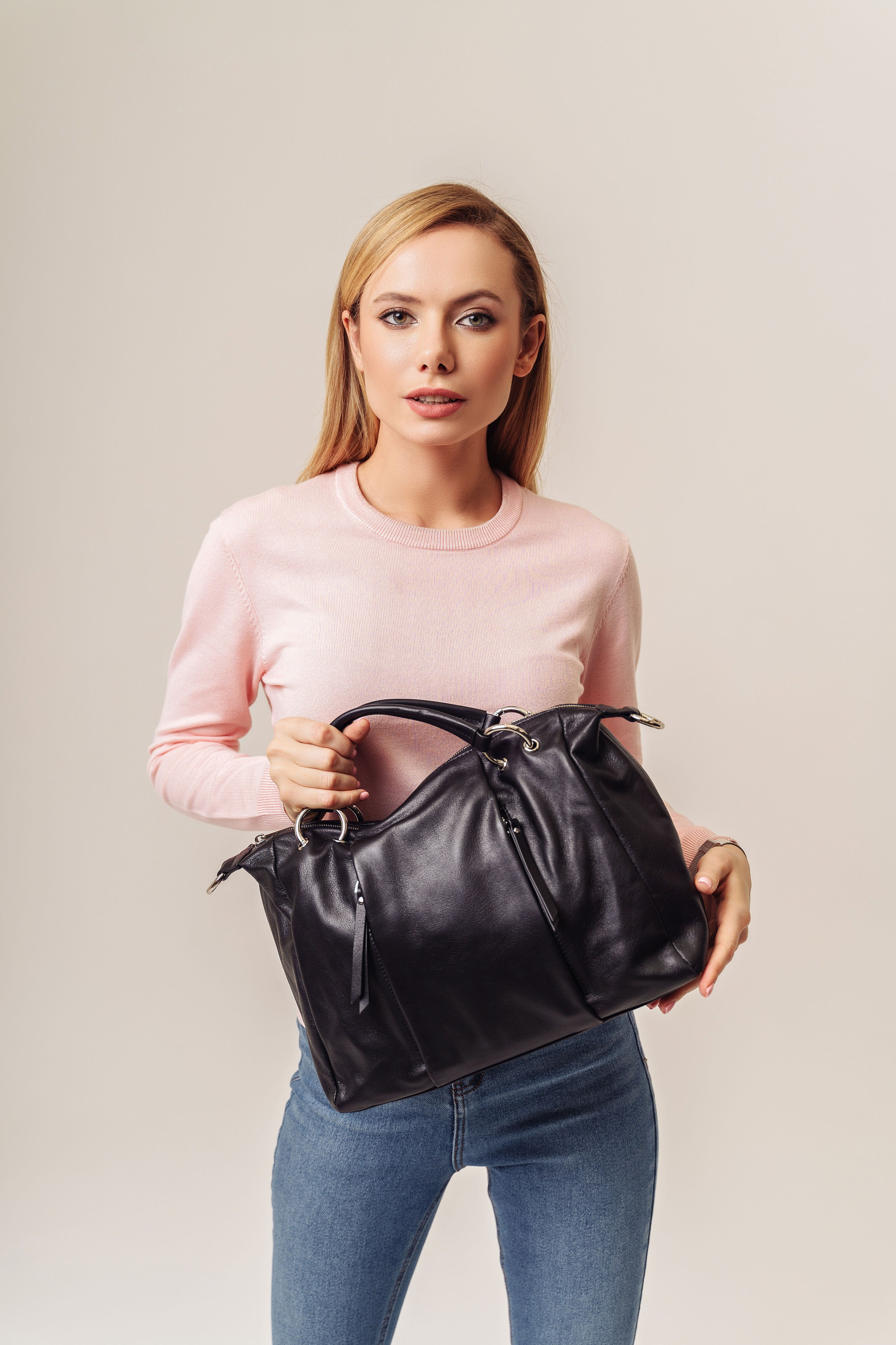 Предметная фотосъемка сумок. Свадебный и портретный фотограф Клипа Максим