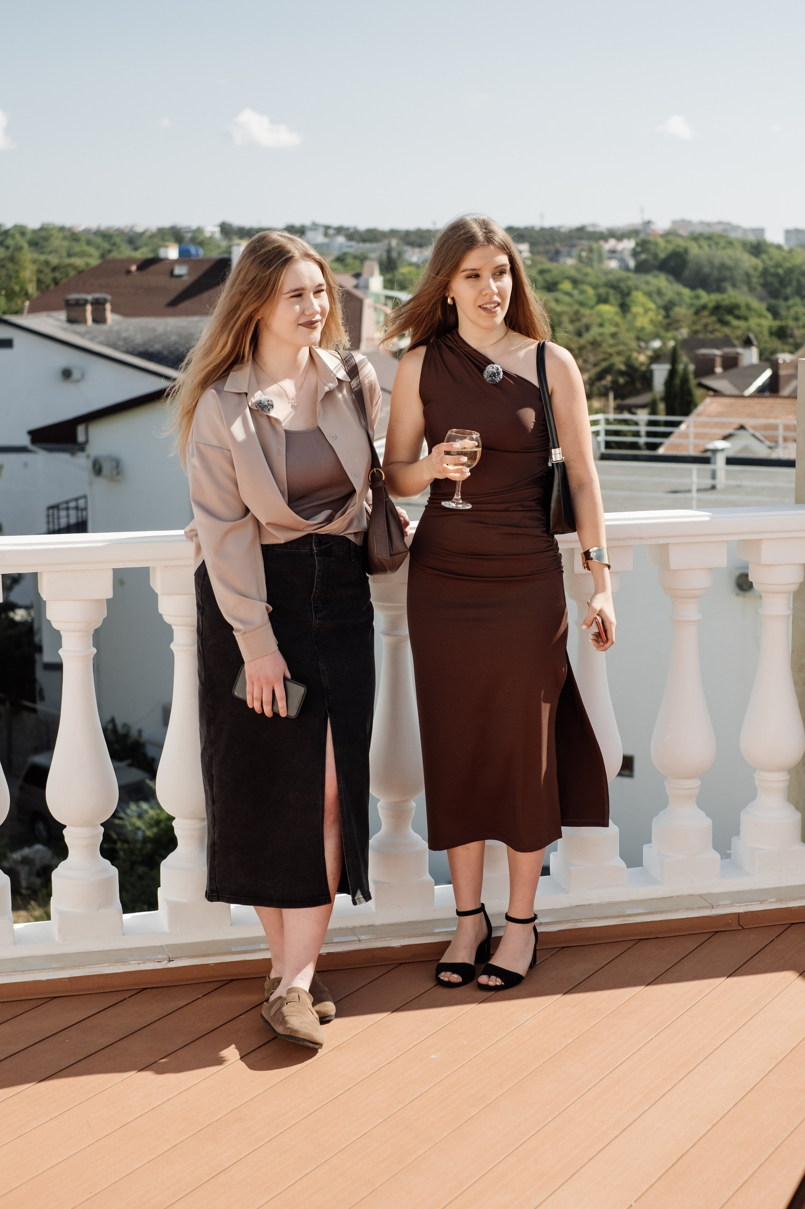 Свадебный ретопртаж. Профессиональная фотосъемка в Крыму. Натуральные эмоции и живые кадры. Забронируйте дату прямо сейчас!