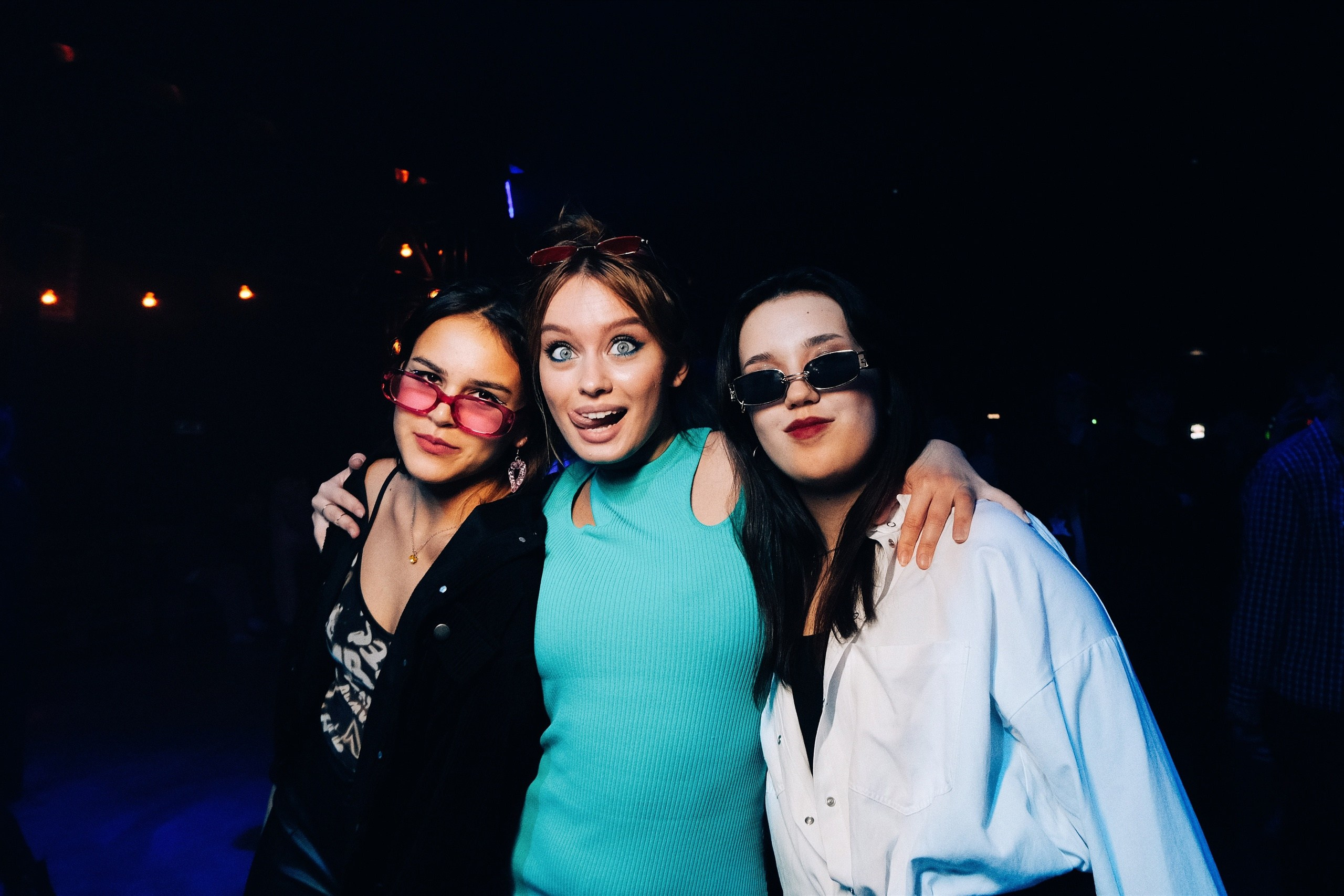 Фотосъёмка клубных вечеринок Питер. Портретный, репортажный фотограф Санкт-Петербург Елизавета Комарова