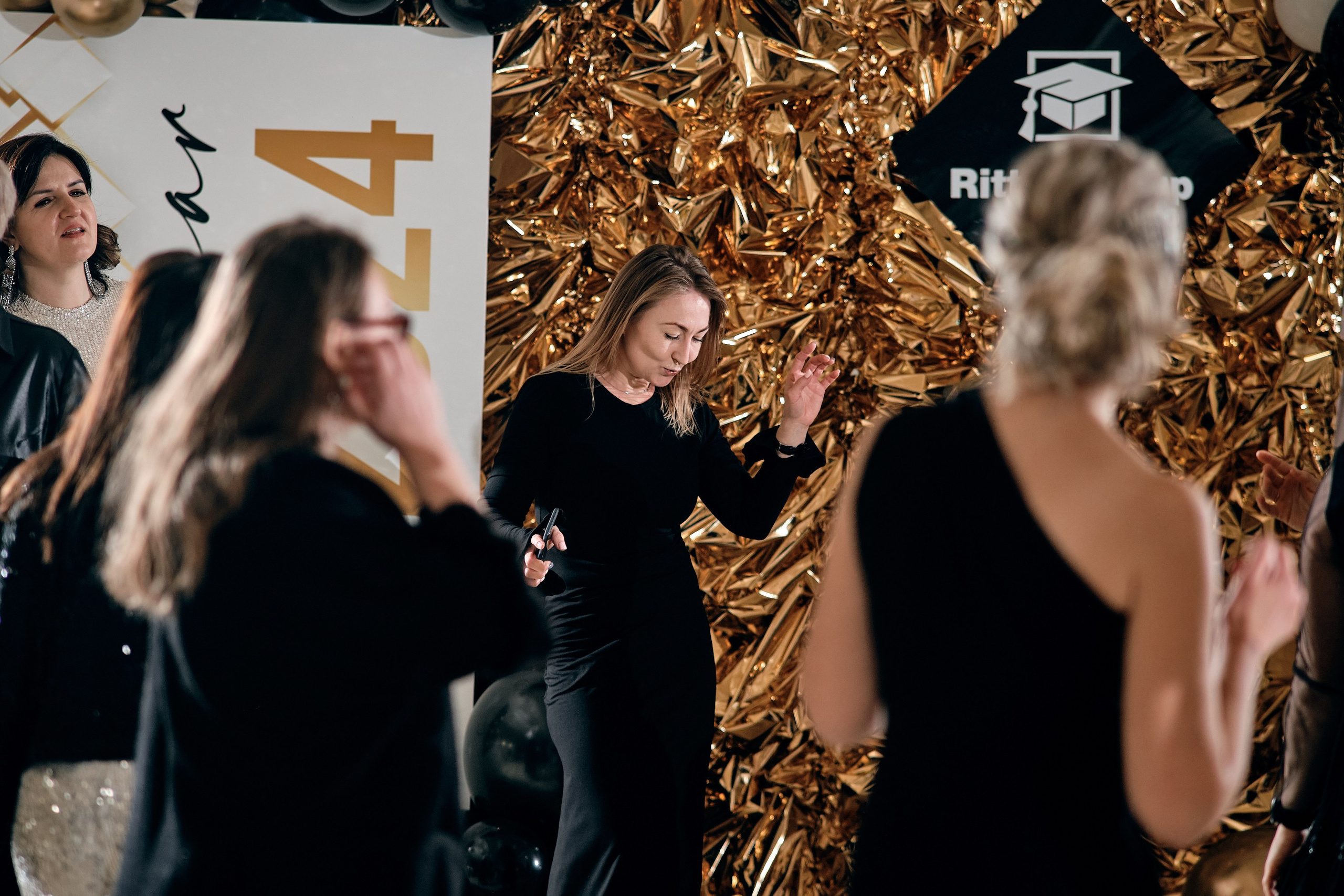 NEW YEAR PARTY для группы компаний RittelScool. Event агентство PAPRIKA в Екатеринбурге