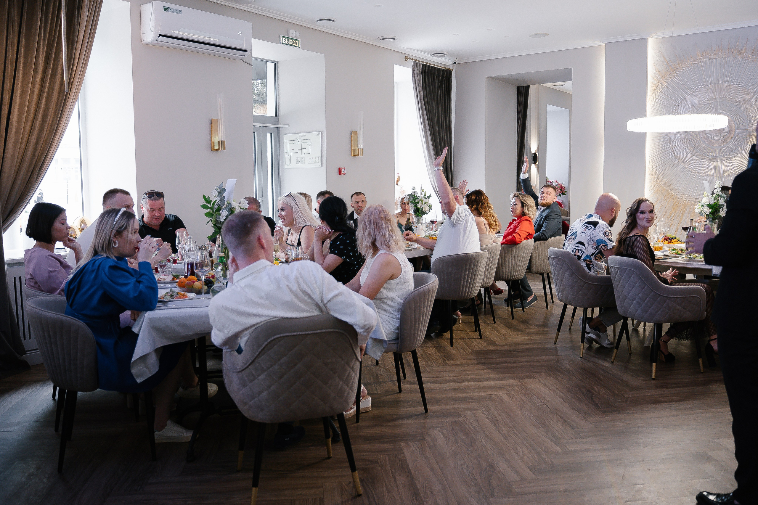 Свадебный банкет. Свадебные фотограф и видеограф в Саратове
