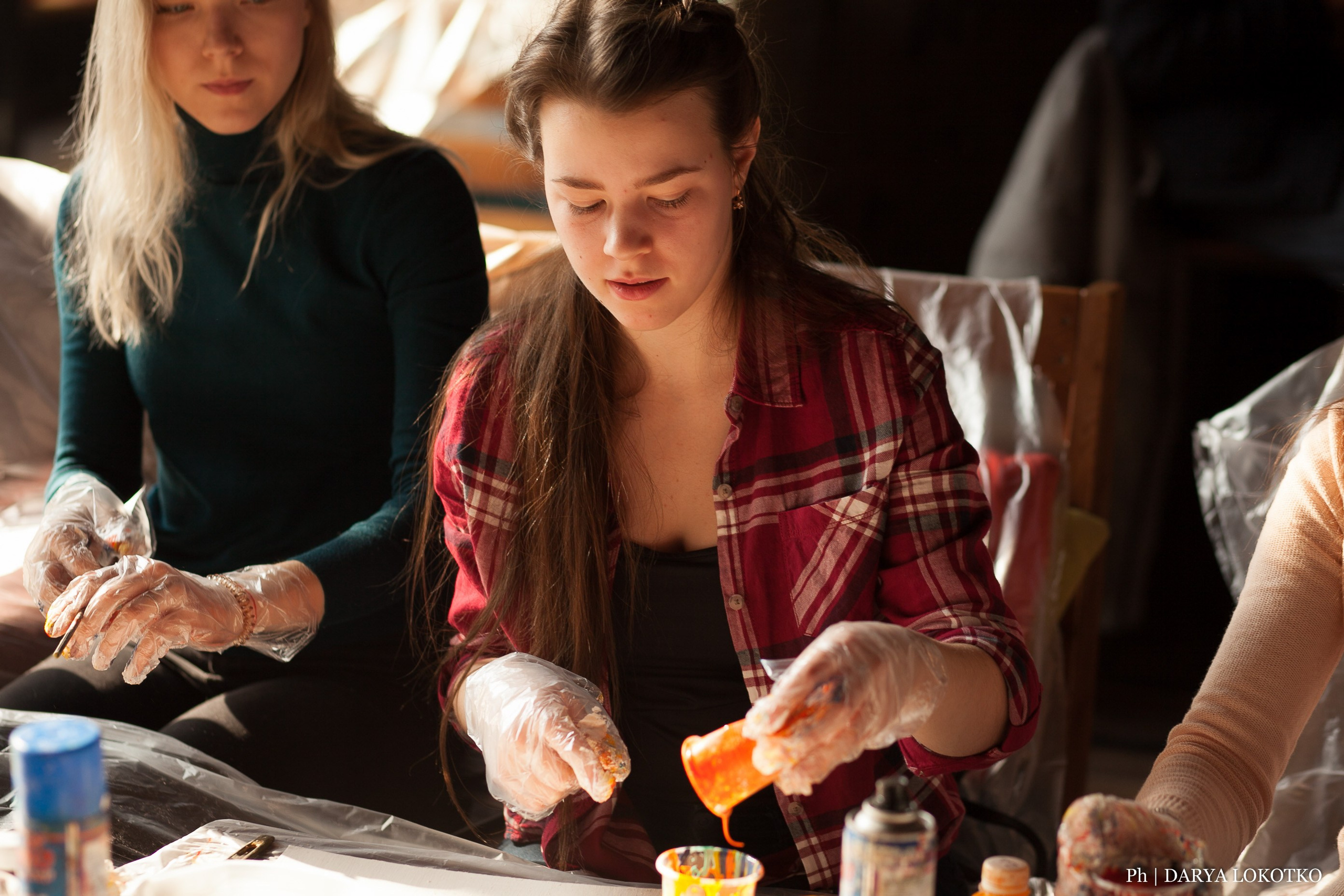 Мастер класс Fluid Art. Фотограф Дарья Локотко в Красноярске