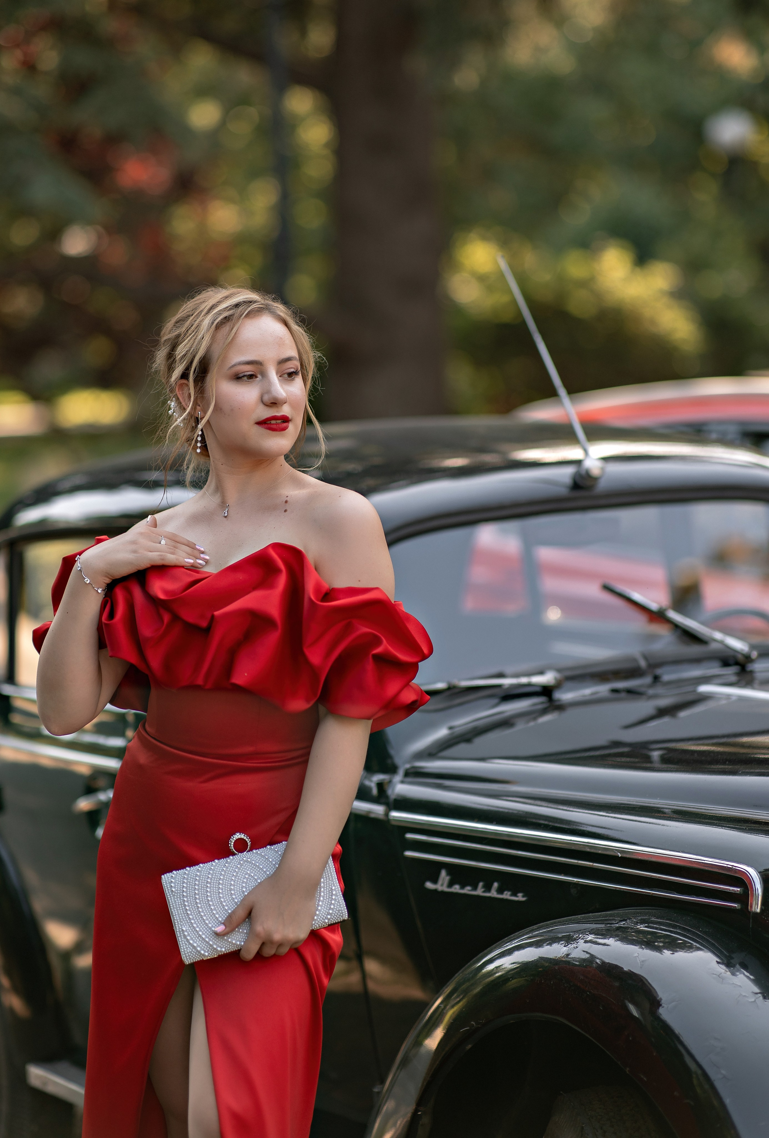 Фотосессия " Прогулка ". Фотограф-стилист Крым Прокат одежды в Крыму. Фотосессии в Крыму