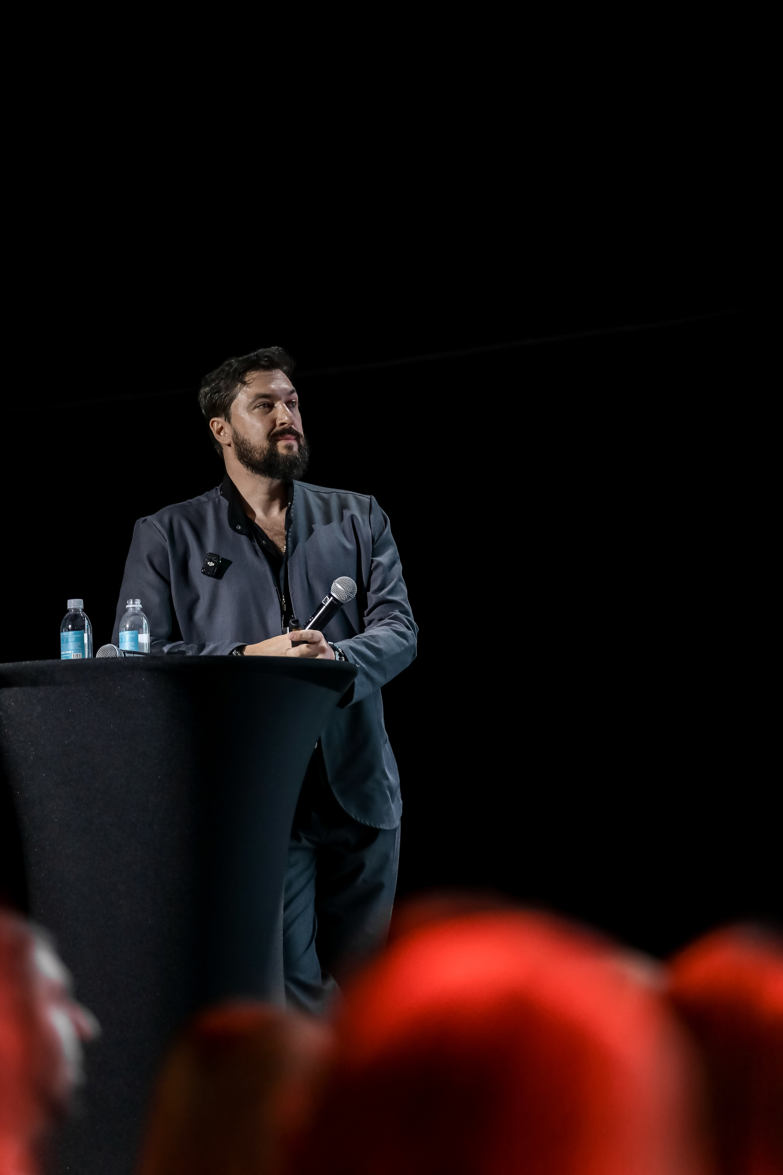 ФЛАГМАН / ГЛАВНЫЕ СПИКЕРЫ ОЛЕГ ТОРБОСОВ / СТАС ЕГОВЦЕВ. Photographer Viktoriya Markushina «My world throug»