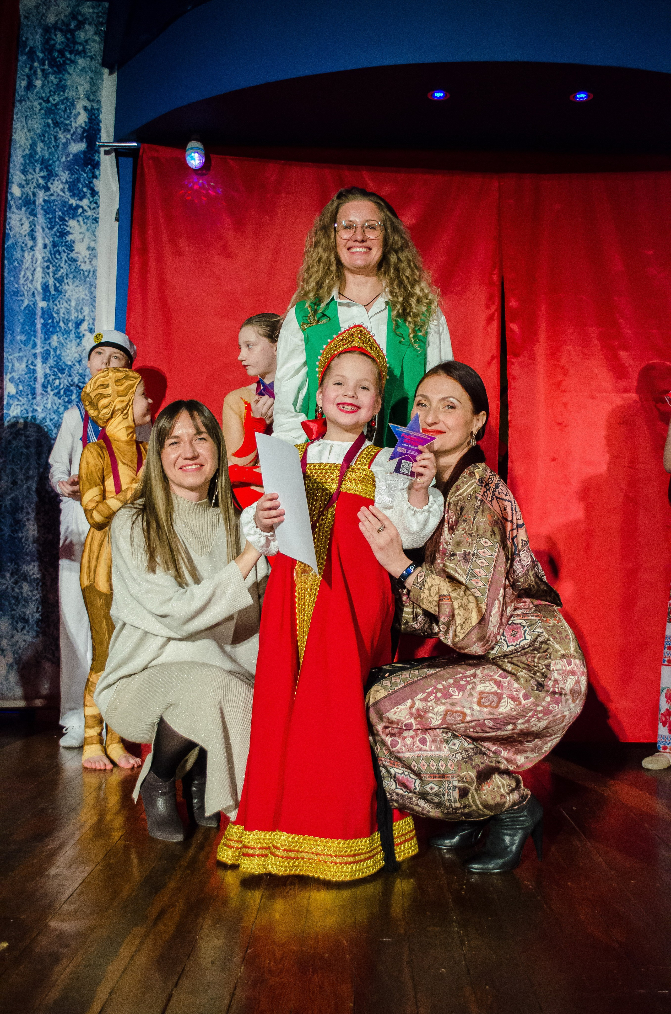 14 декабря, г. Омск. Золотое яблочко