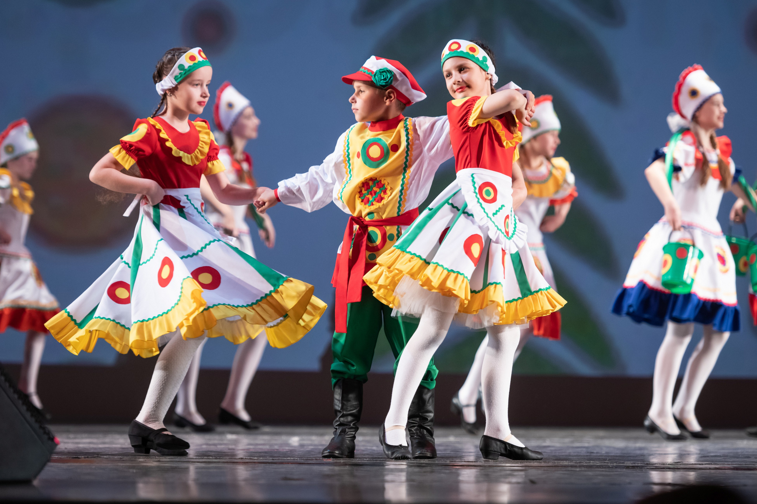 15 сентября, концерт БКЗ. Золотое яблочко