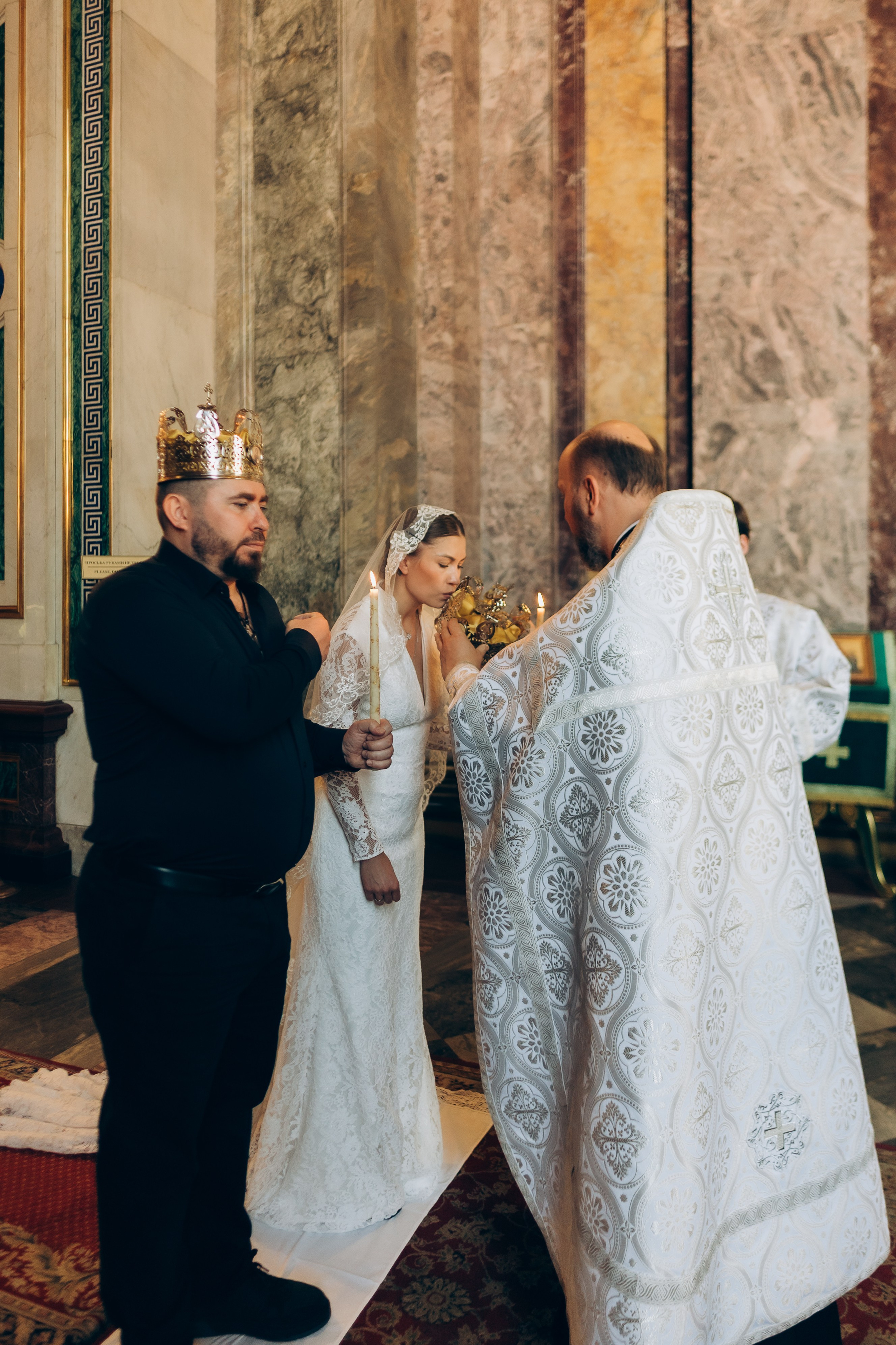 Венчание Исаакиевский. Фотограф ПИТЕР СПБ Надежда Баранова