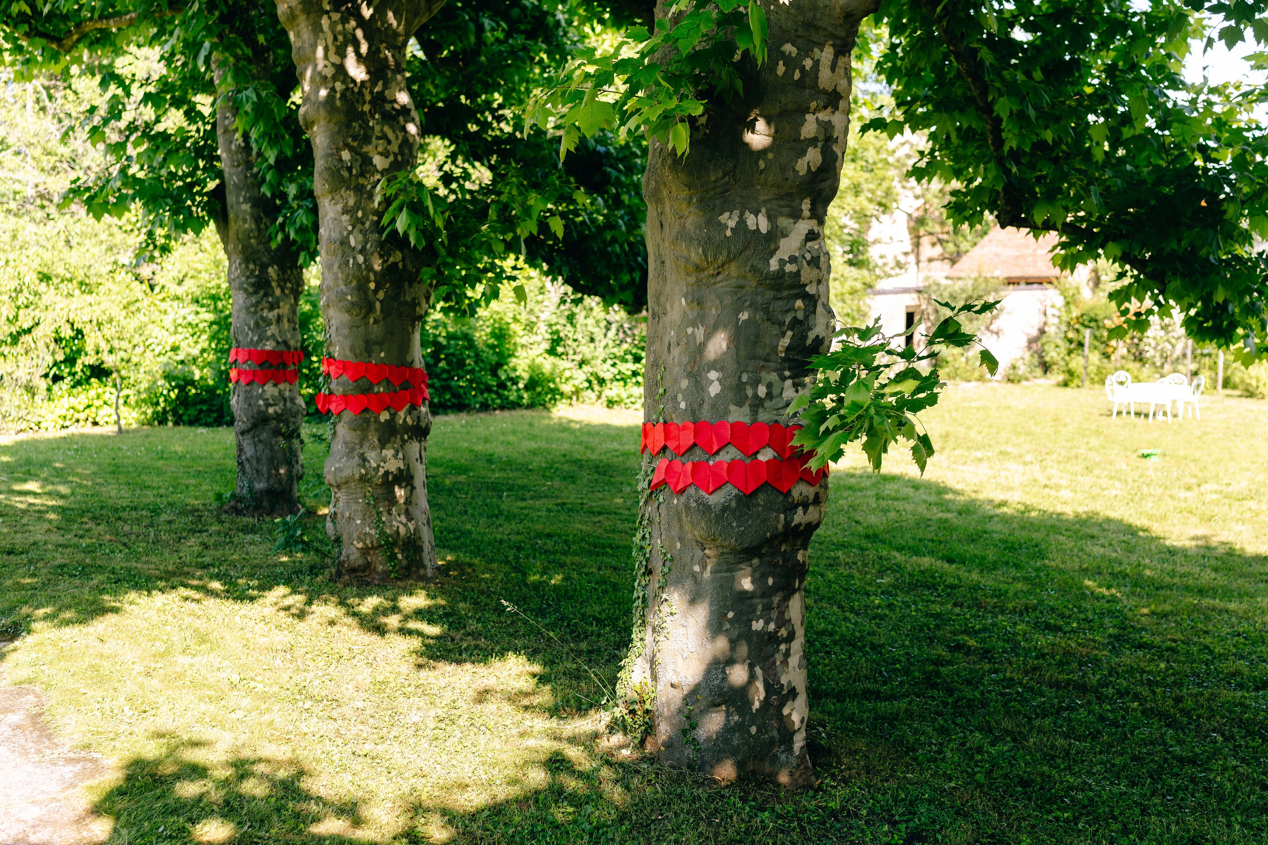 Nhi & Samuel | courtyard. Photographe de Mariage Professionnelle — Genève & Suisse Romande | Tanya Creator