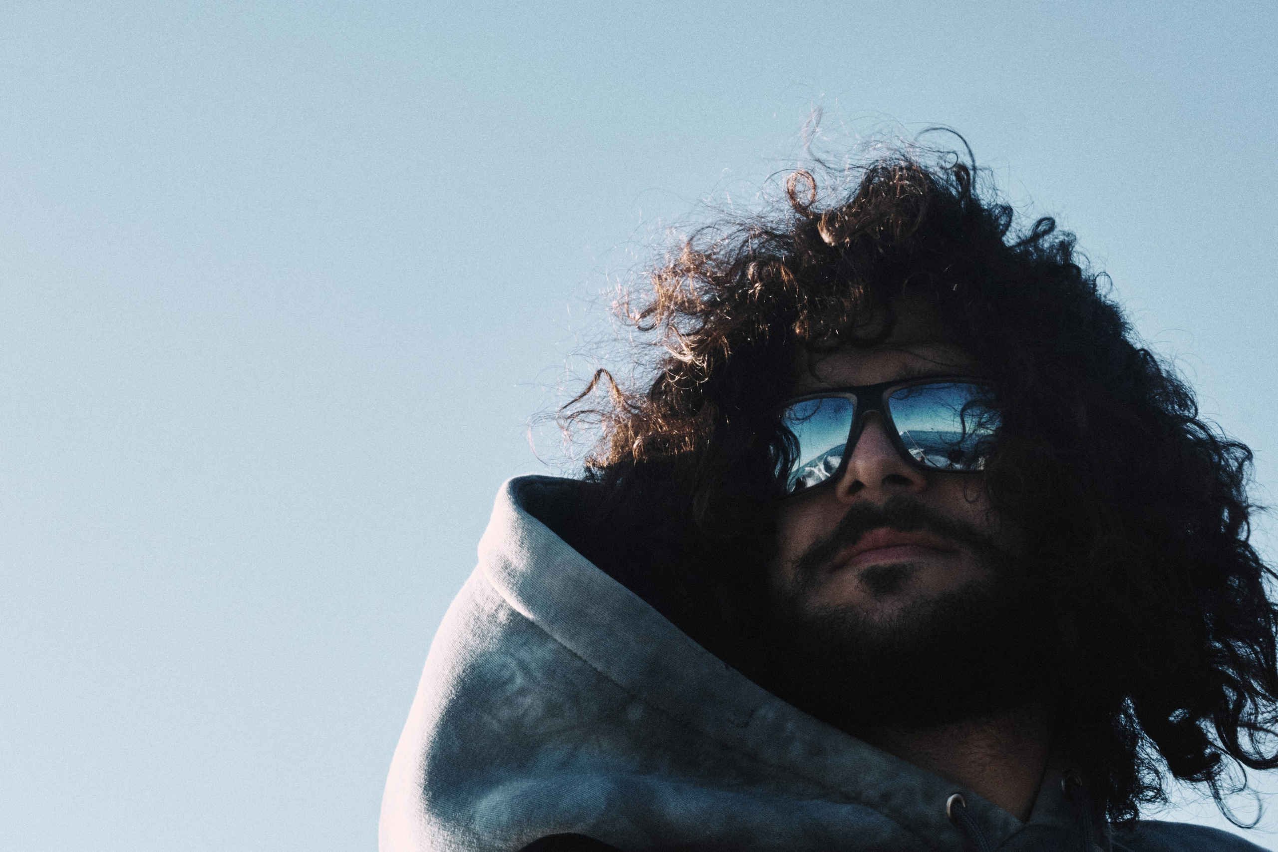 Репортаж трекинга тур группы 2. Фэшн-фотография и портреты в Владивостоке. Превращаю съёмку в повествование — создаю образы с сюжетом, которые остаются в памяти