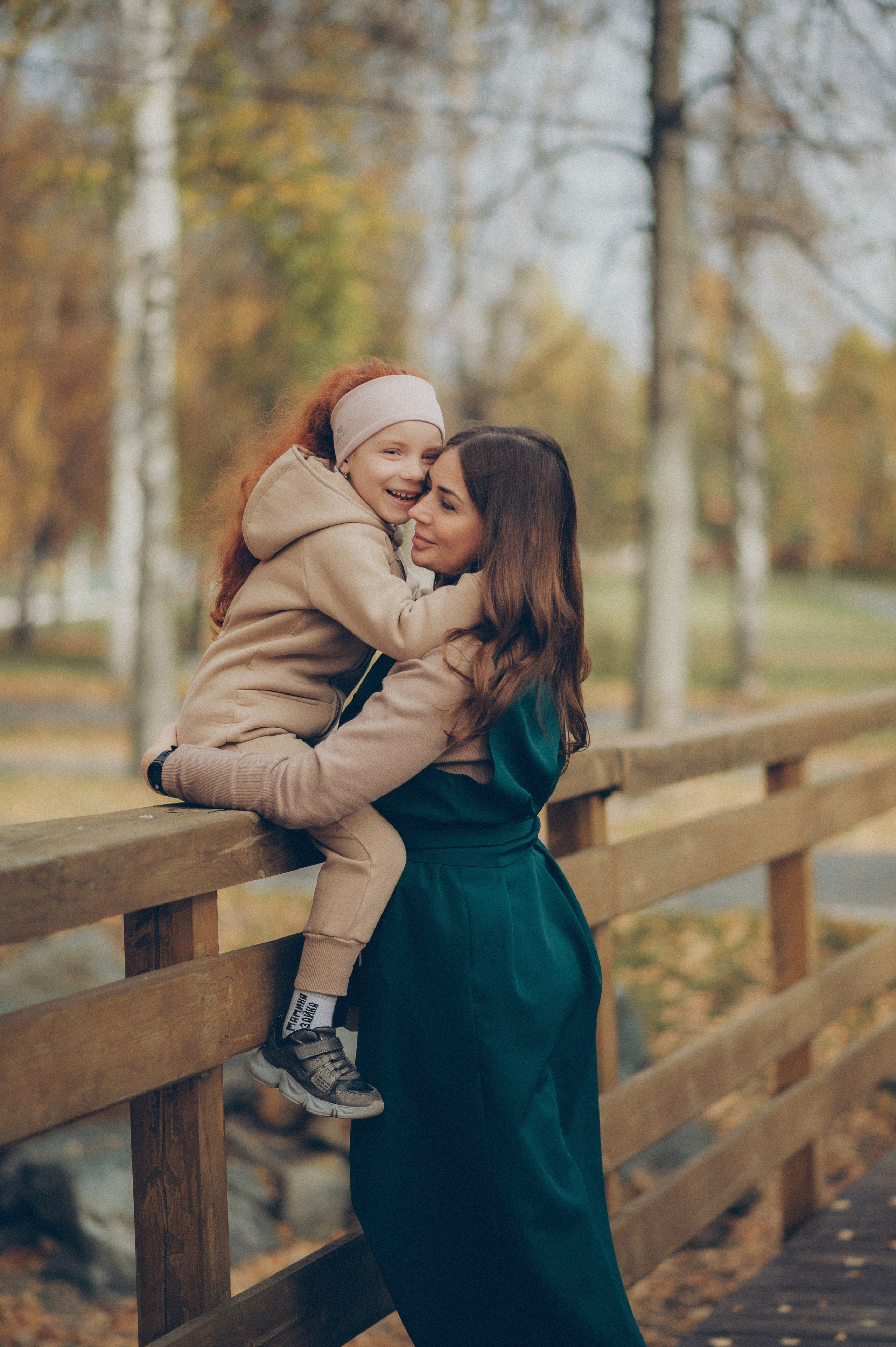 Анюта и Таня. Фотограф, г. Лесной Свердловской области