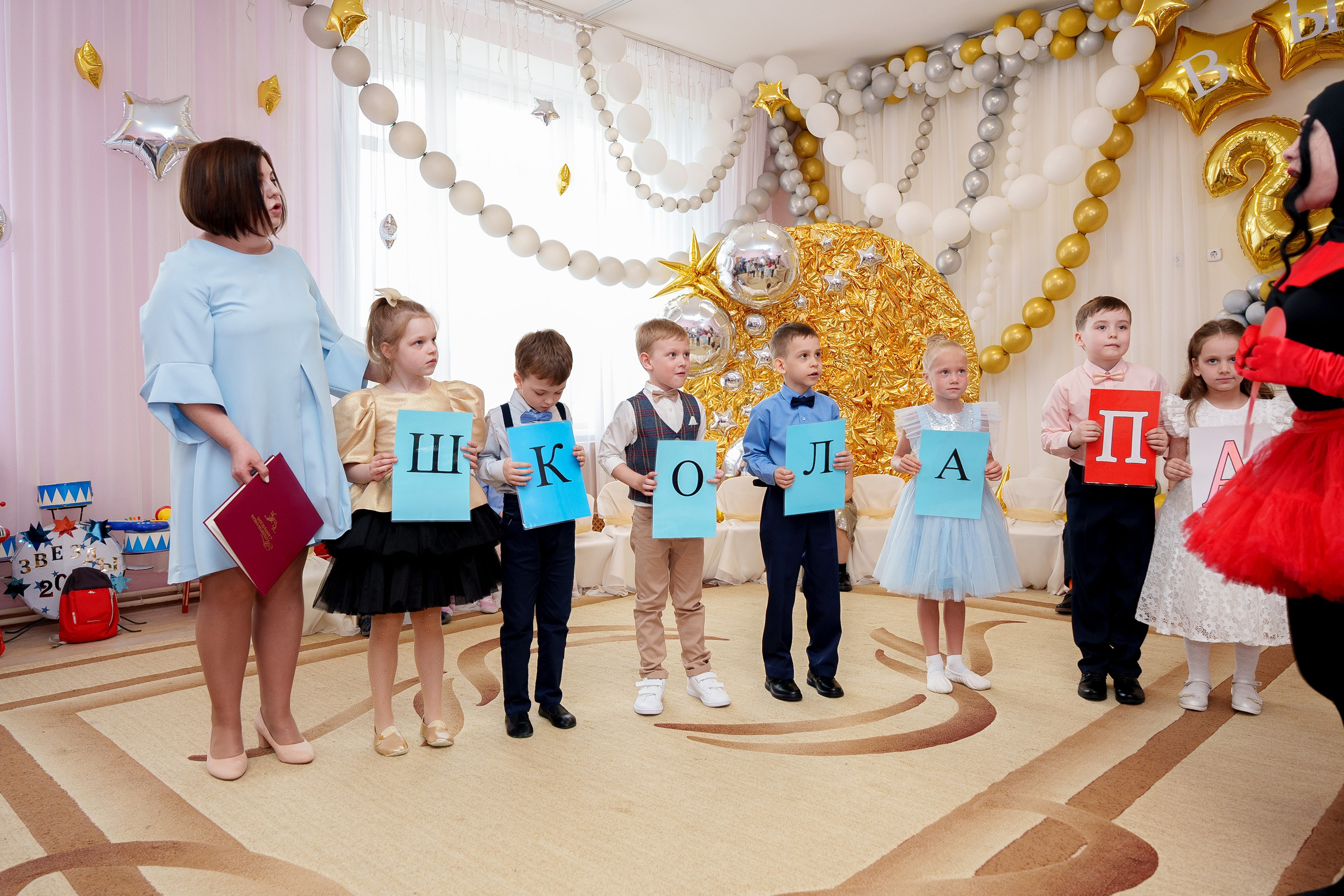 Выпускные в саду. Фотограф Юлия Попова