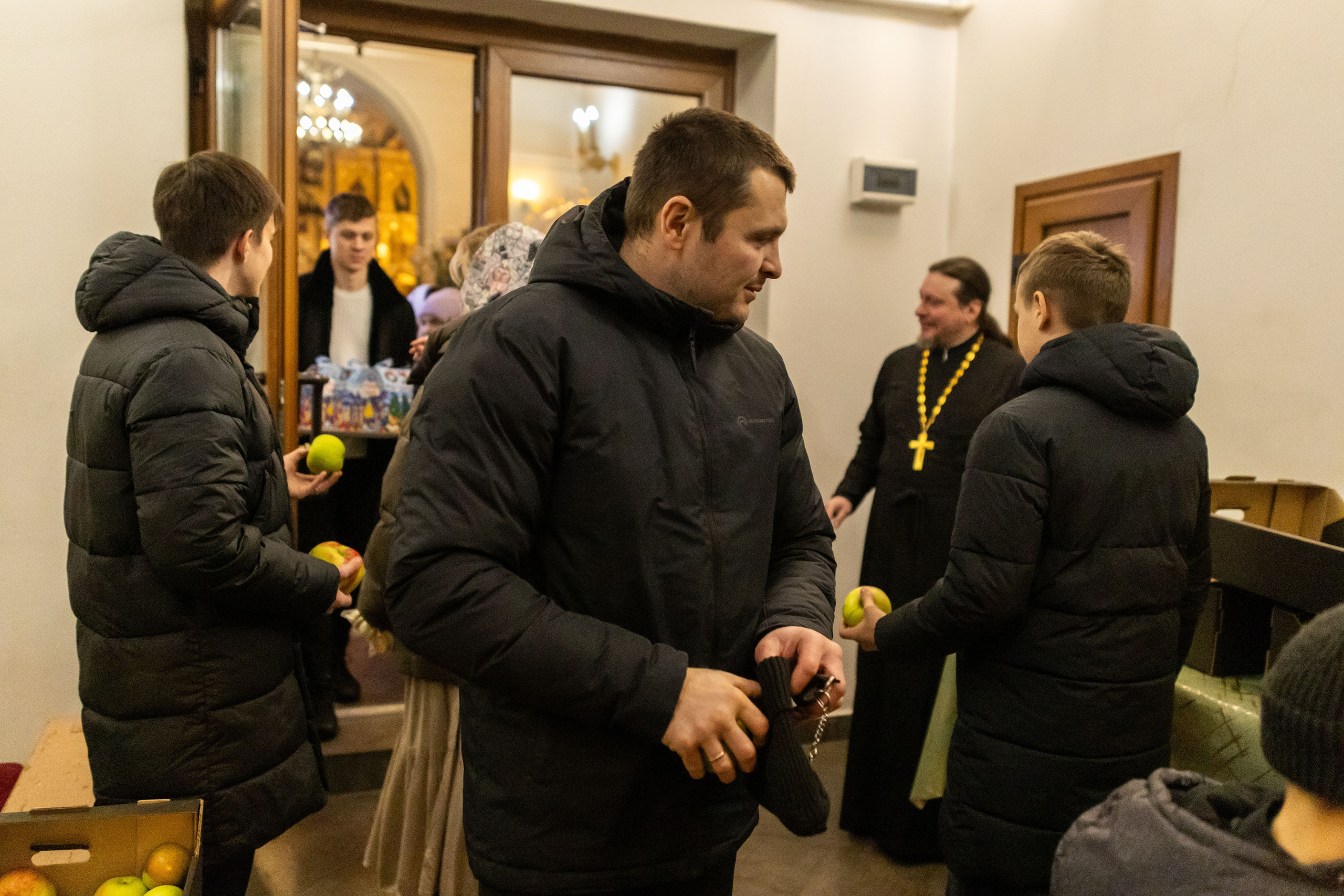 Рождество Владимирский храм с Красное. Семейный и детский фотограф Анна Петракова
