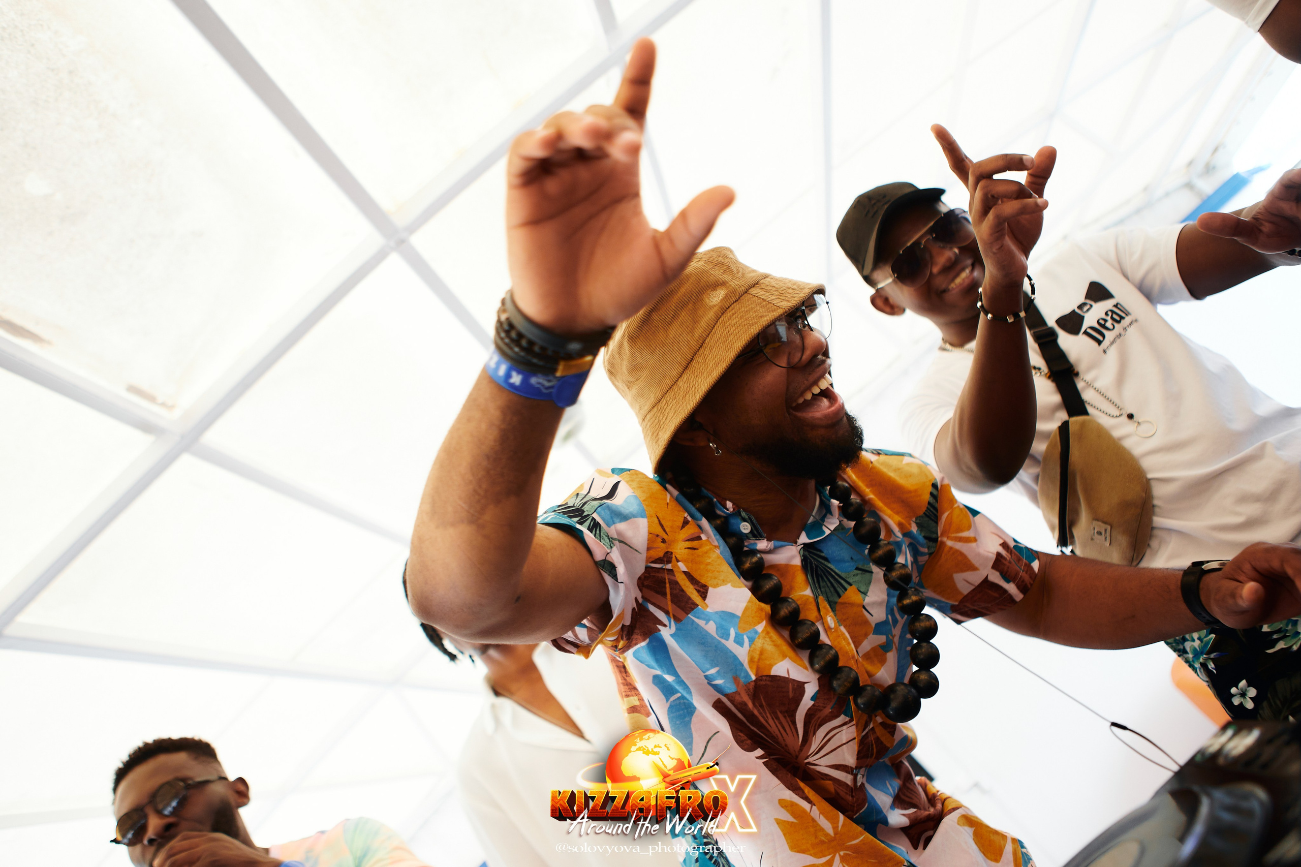 Boat party. Свадебный фотограф