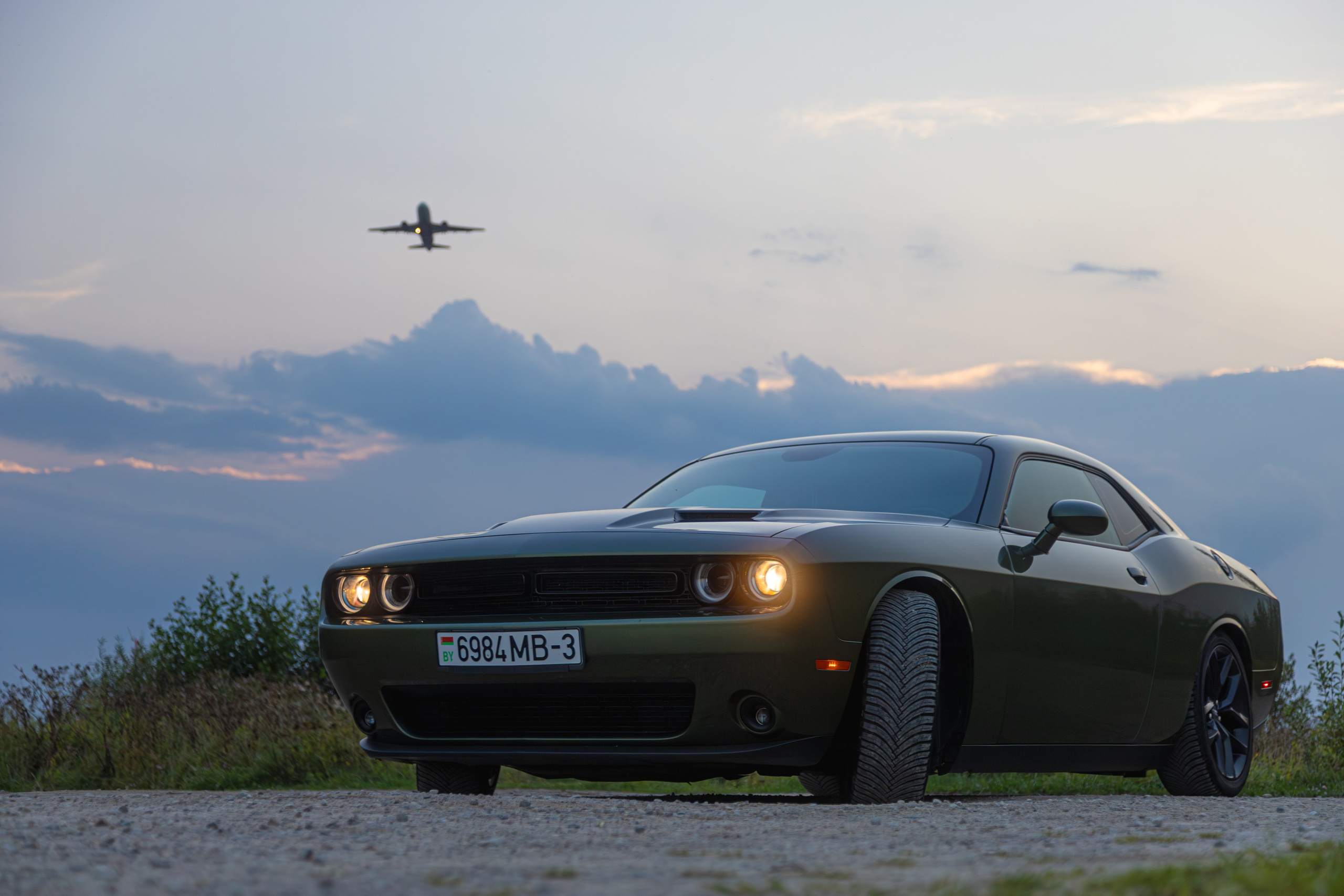 Partner Rent — Dodge Challenger. — Digital Noise —