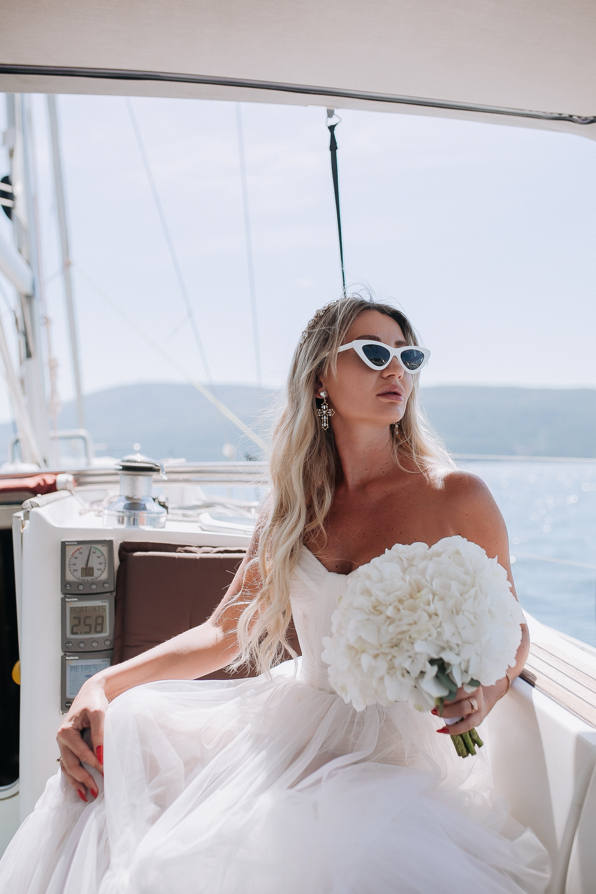 Свадебная фотосессия на яхте в Черногории. Семейный и свадебный фотограф в Черногории Татьяна Белякова