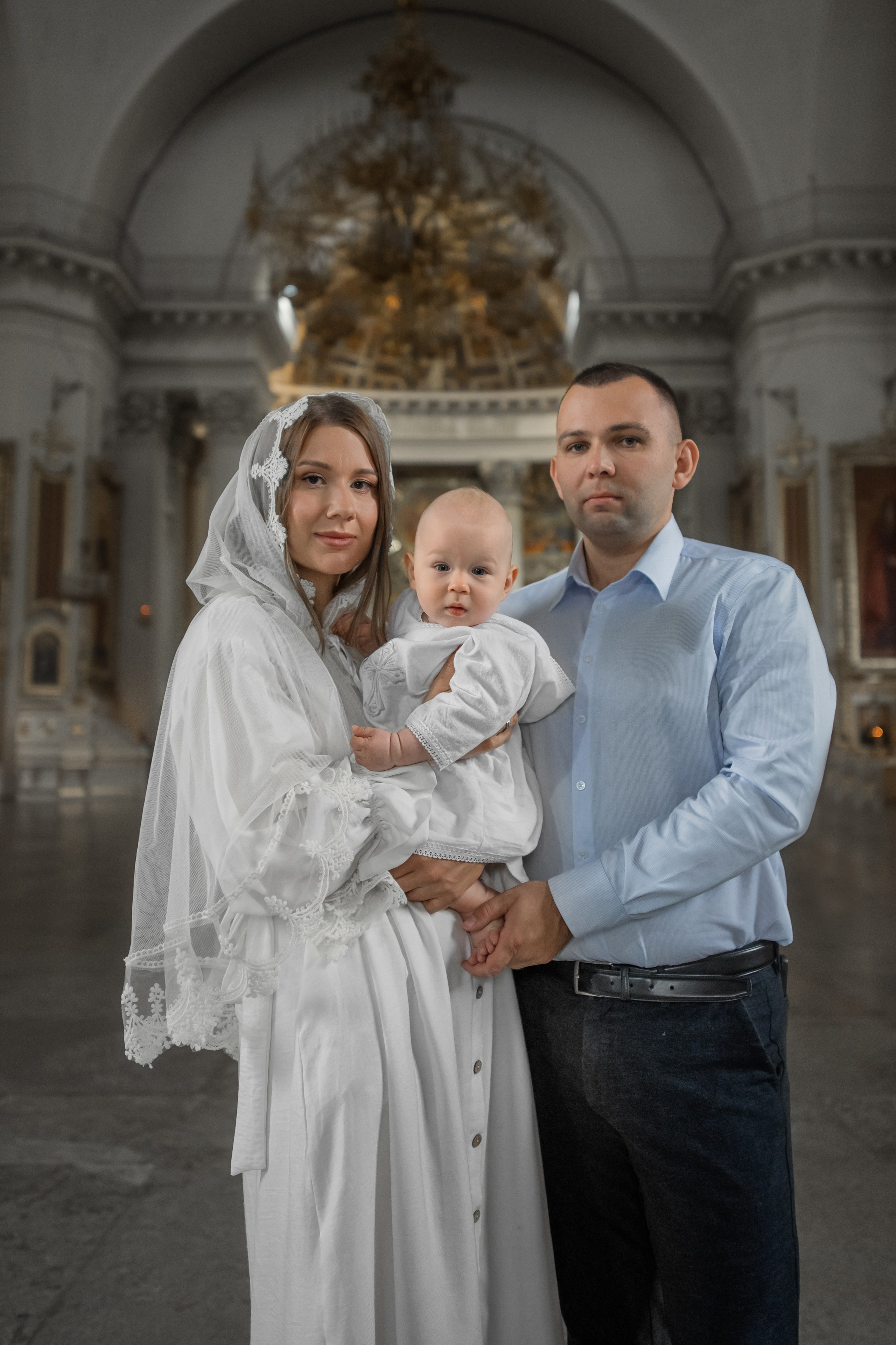 Крещение в Троице-Измайловском соборе. Фотограф на крещение и венчание, семейный фотограф в Санкт-Петербурге