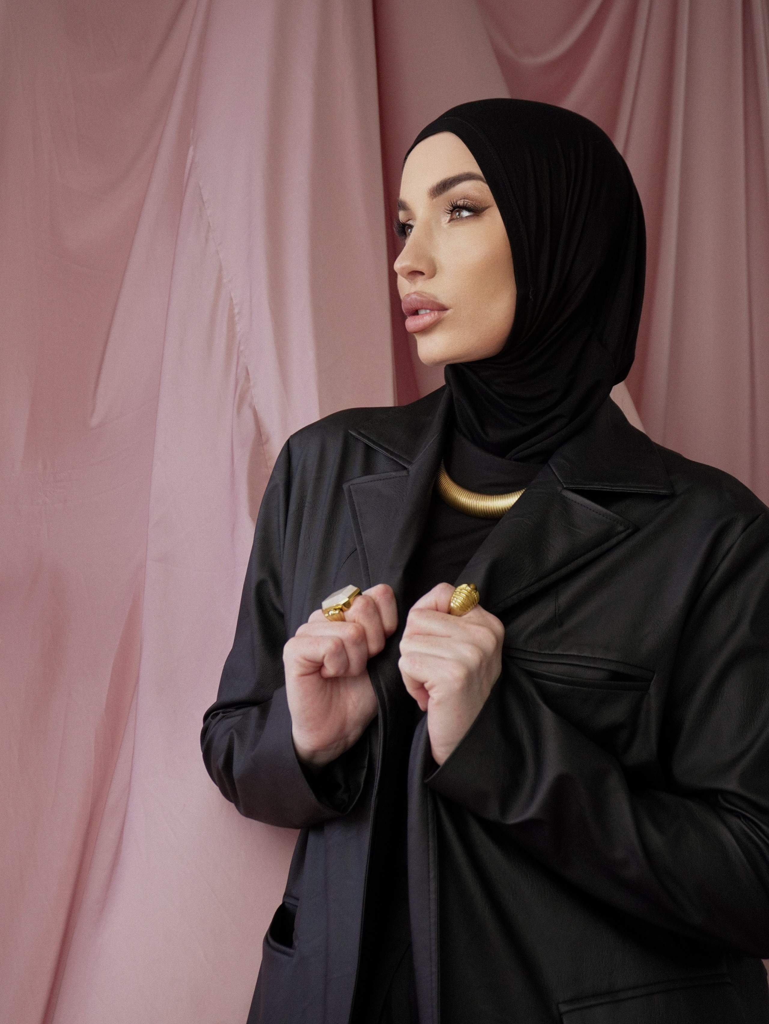 Студийная съемка. Контент фотограф в Ростове-на-Дону Яна Каушан