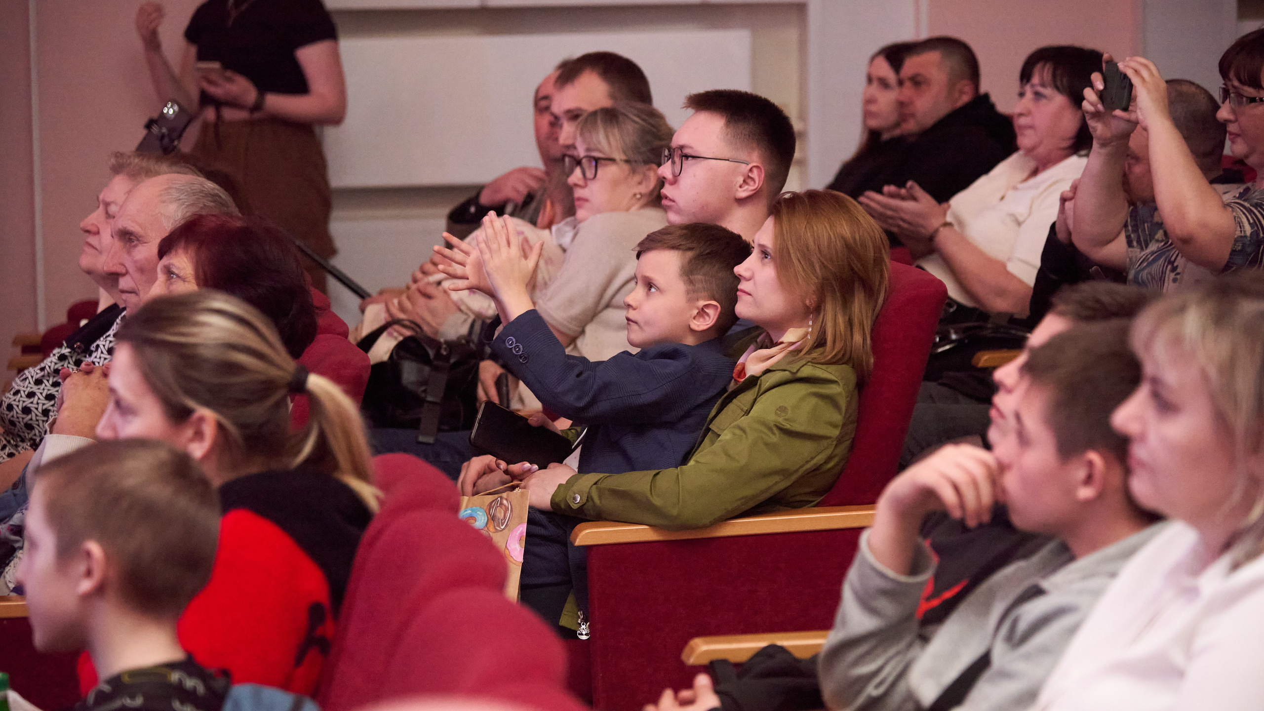 Концерт учащихся ДШИ № 18 «Мы делаем выбор сами». [fXph] Фотограф Масликов Илья. Съёмка мероприятий в Ленинске-Кузнецком