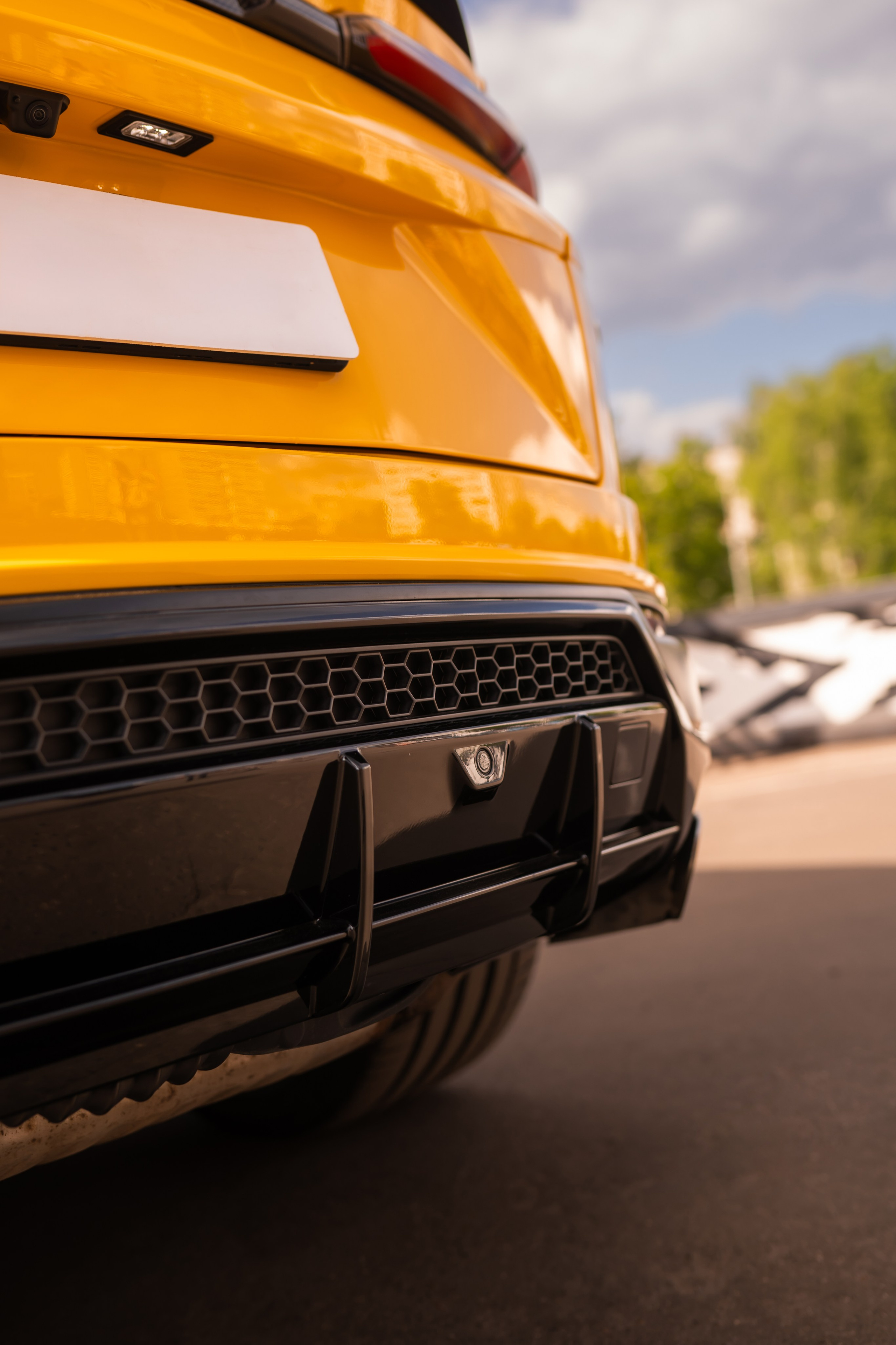 Lamborghini Urus. Mirllaev