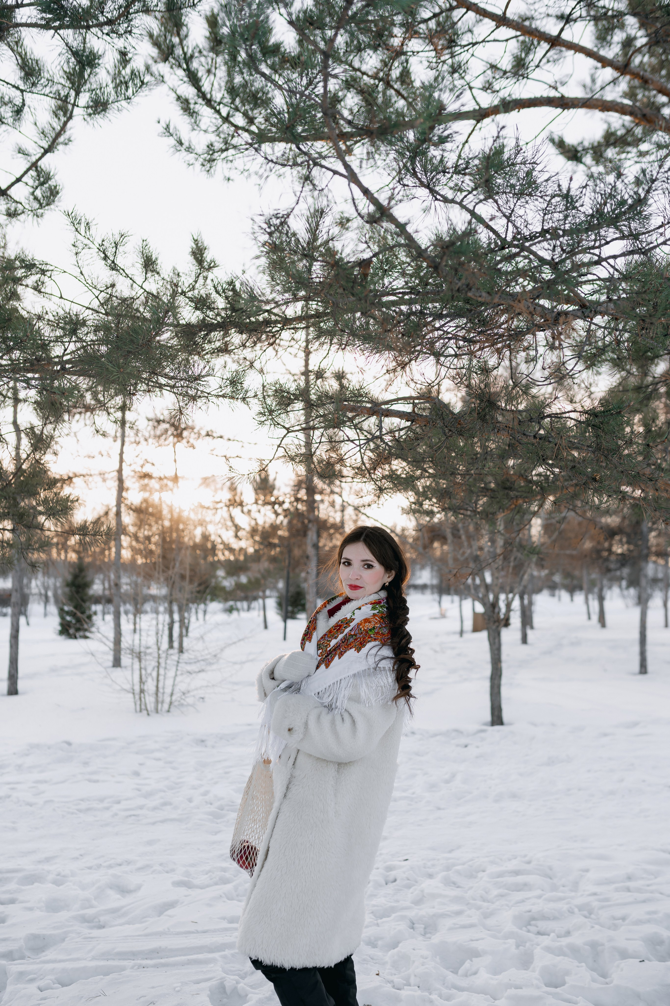 Зимняя фотосессия в русском стиле. Фотограф Ким Наталья в Красноярске
