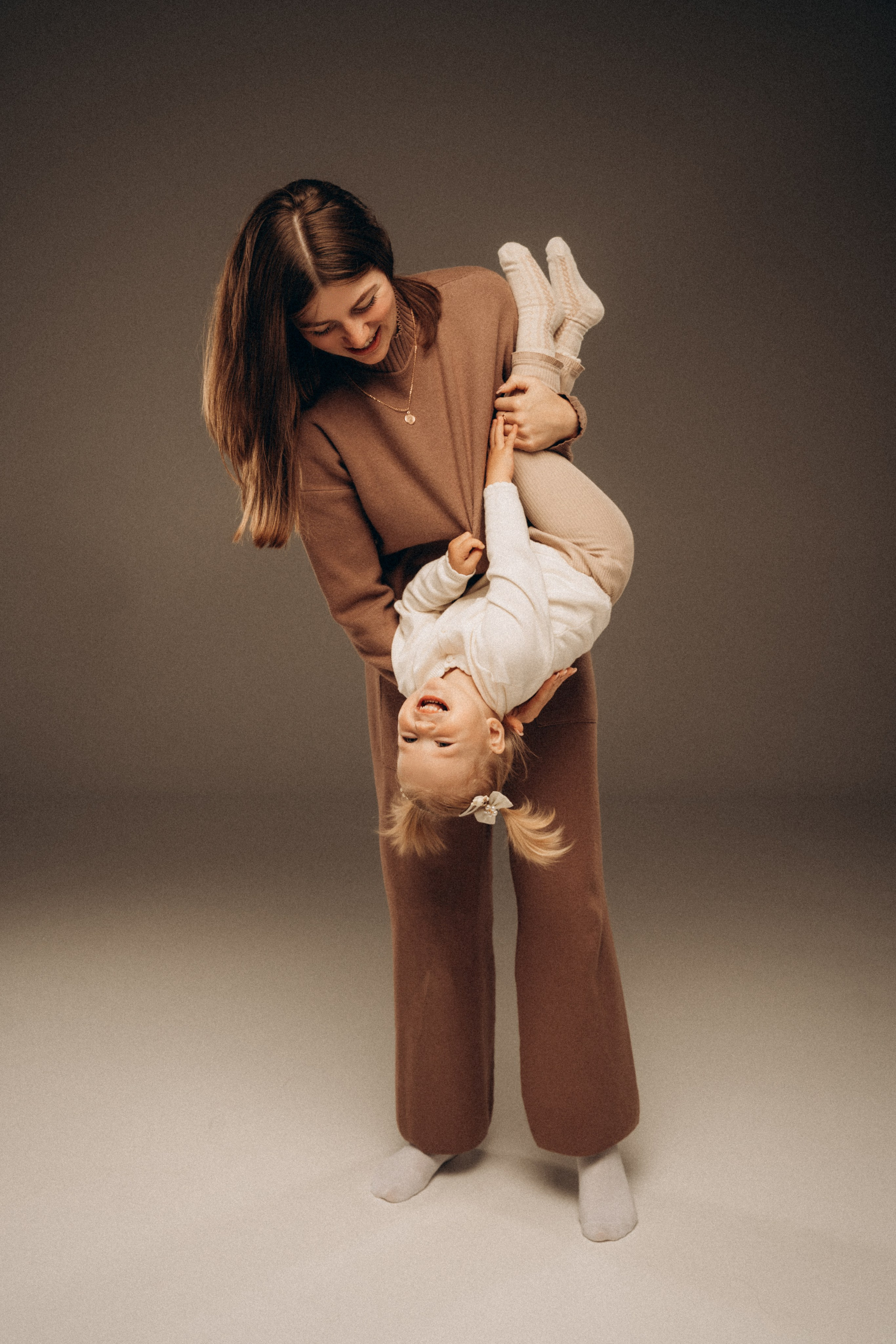 Анастасия и Аделина. Фотограф Мария Миллс | Минск