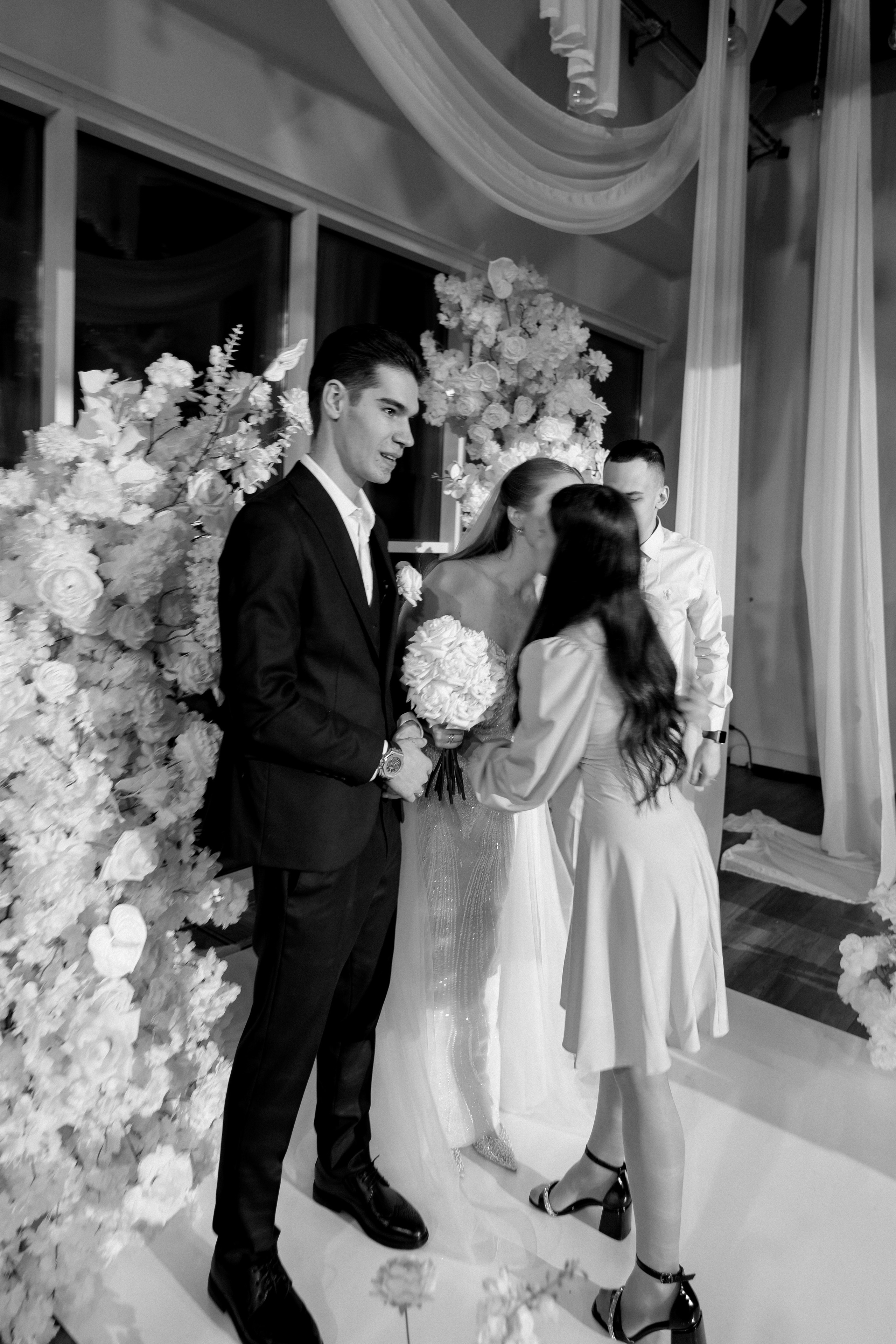 ПОЛНЫЙ СВАДЕБНЫЙ ДЕНЬ 8 ЧАСОВ. Профессиональный фотограф, Санкт-Петербург — Виктория Богомолова