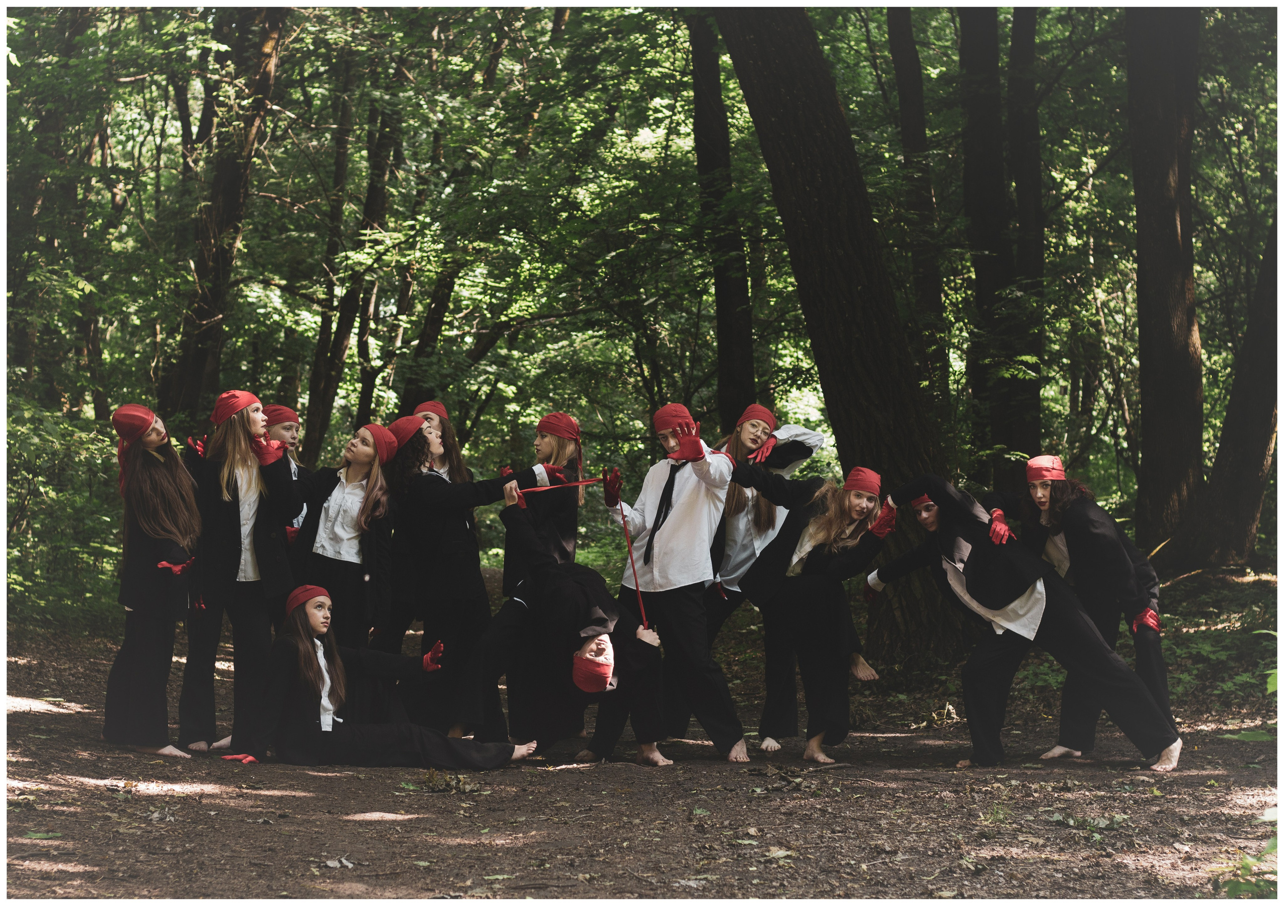 Коллектив TODES. Портретный фотограф в Орле. Готовые фото за 3 дня! Помощь в позировании. Советы по организации