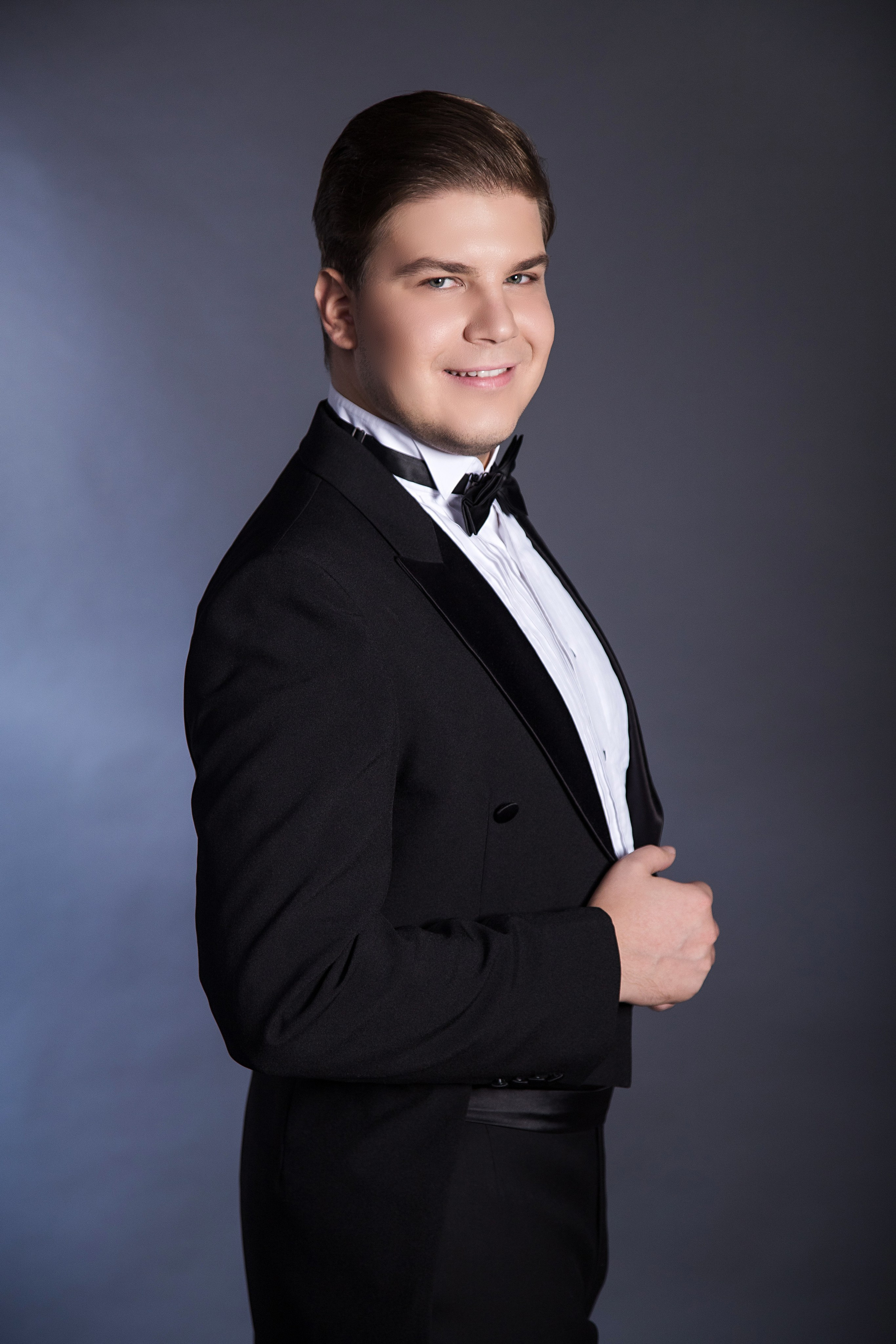 Студийный портрет для афиши. Креативный и женский Фотограф Омске Наталья Лебедева