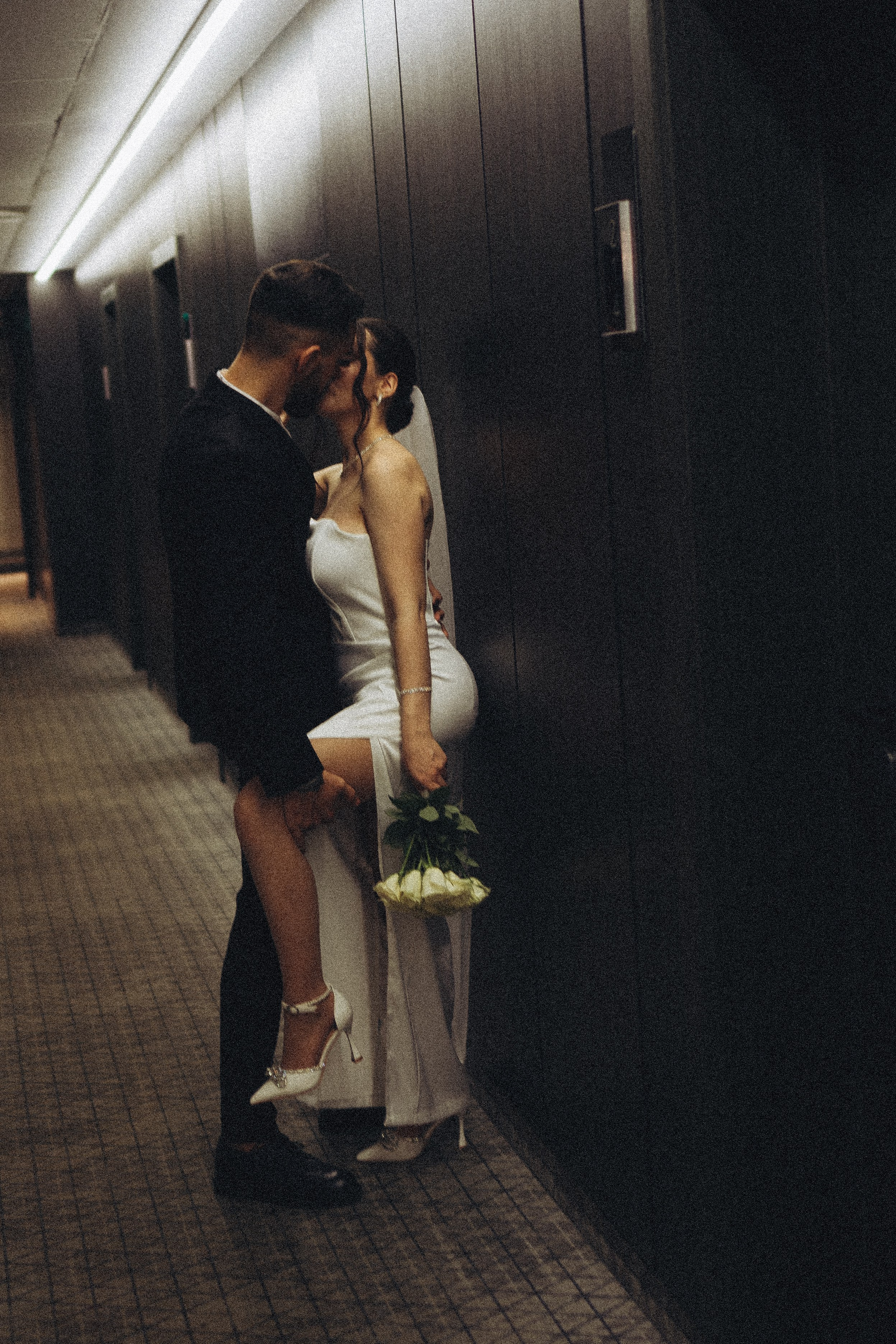 СВАДЕБНАЯ СЬЕМКА СБОРОВ ЖЕНИХА И НЕВЕСТЫ В ОТЕЛЕ И ТАКЖЕ ФОТОСЕССИИЯ В ОТЕЛЕЕ МЕГАПОЛИС БРЯНСК. Профессиональный фотограф, Санкт-Петербург — Виктория Богомолова