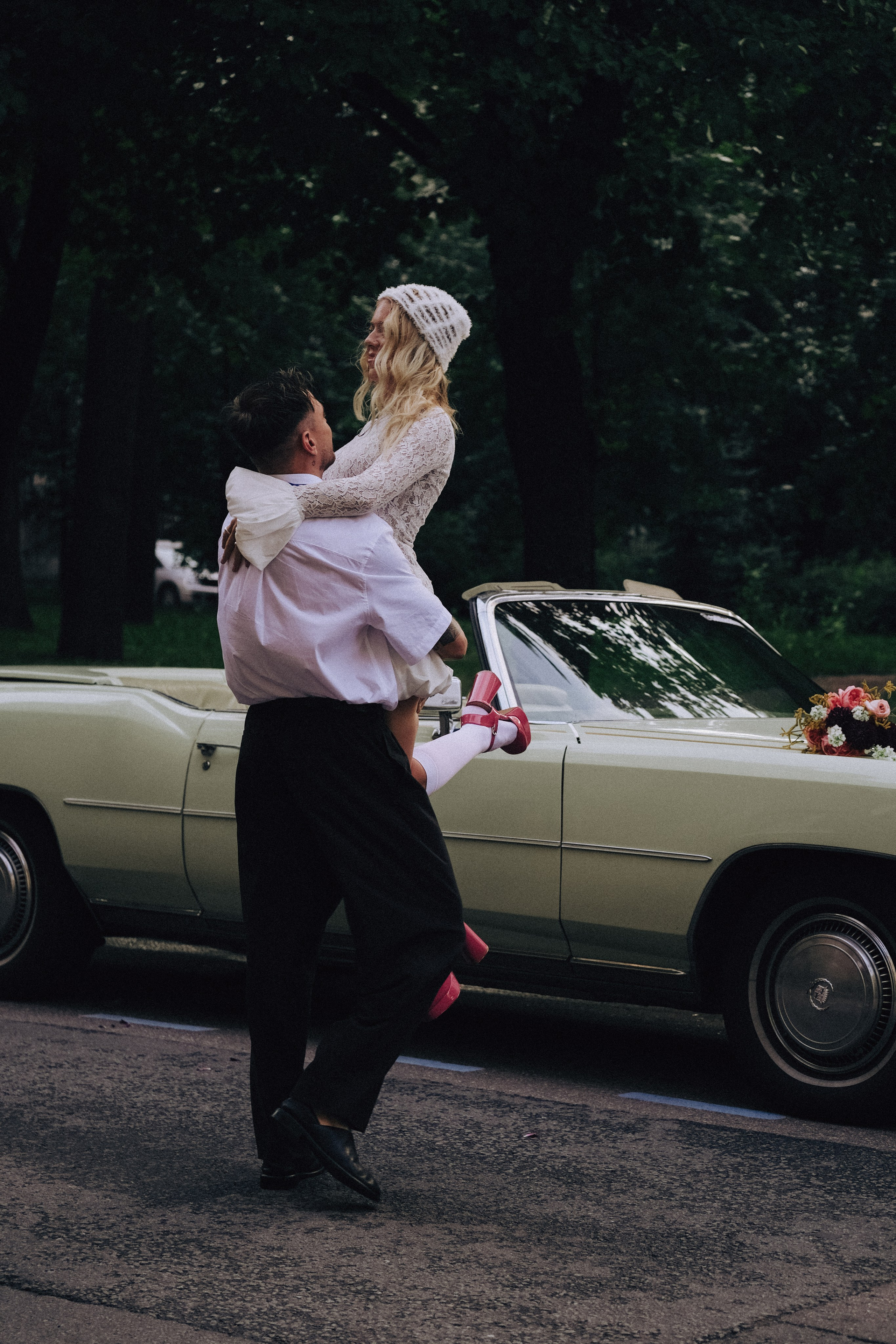 СВАДЕБНАЯ СЬЕМКА С КАБРИОЛЕТОМ В САНТК-ПЕТЕРБУРГЕ НА ПЕТРОГРАДКЕ В ОТЕЛЕ ПАНОРАМИКА. Профессиональный фотограф, Санкт-Петербург — Виктория Богомолова