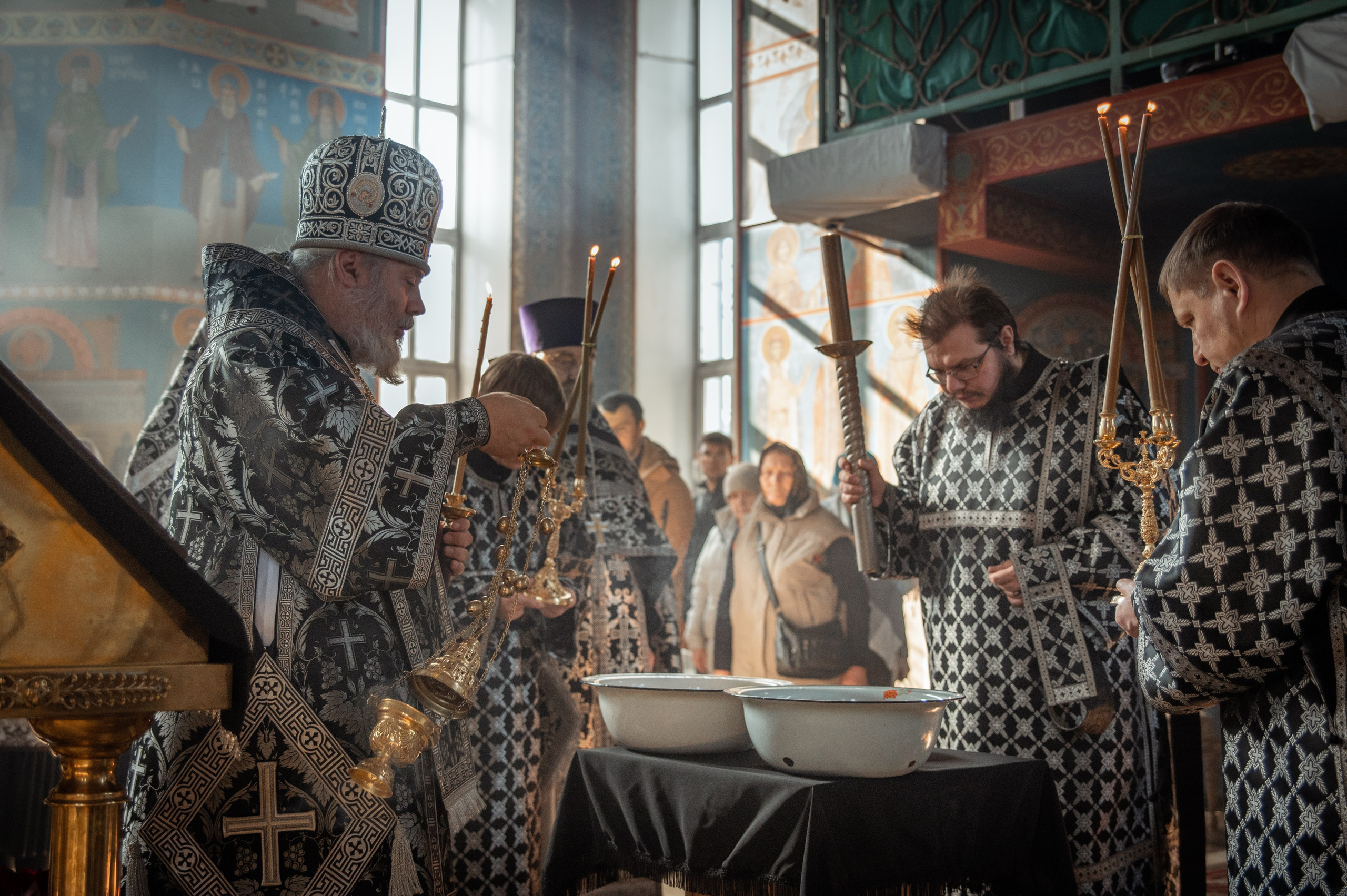Преждеосвящение Даров. Храм Серафима Саровского. Церковный, семейный и репортажный фотограф Волгоград, Волжский