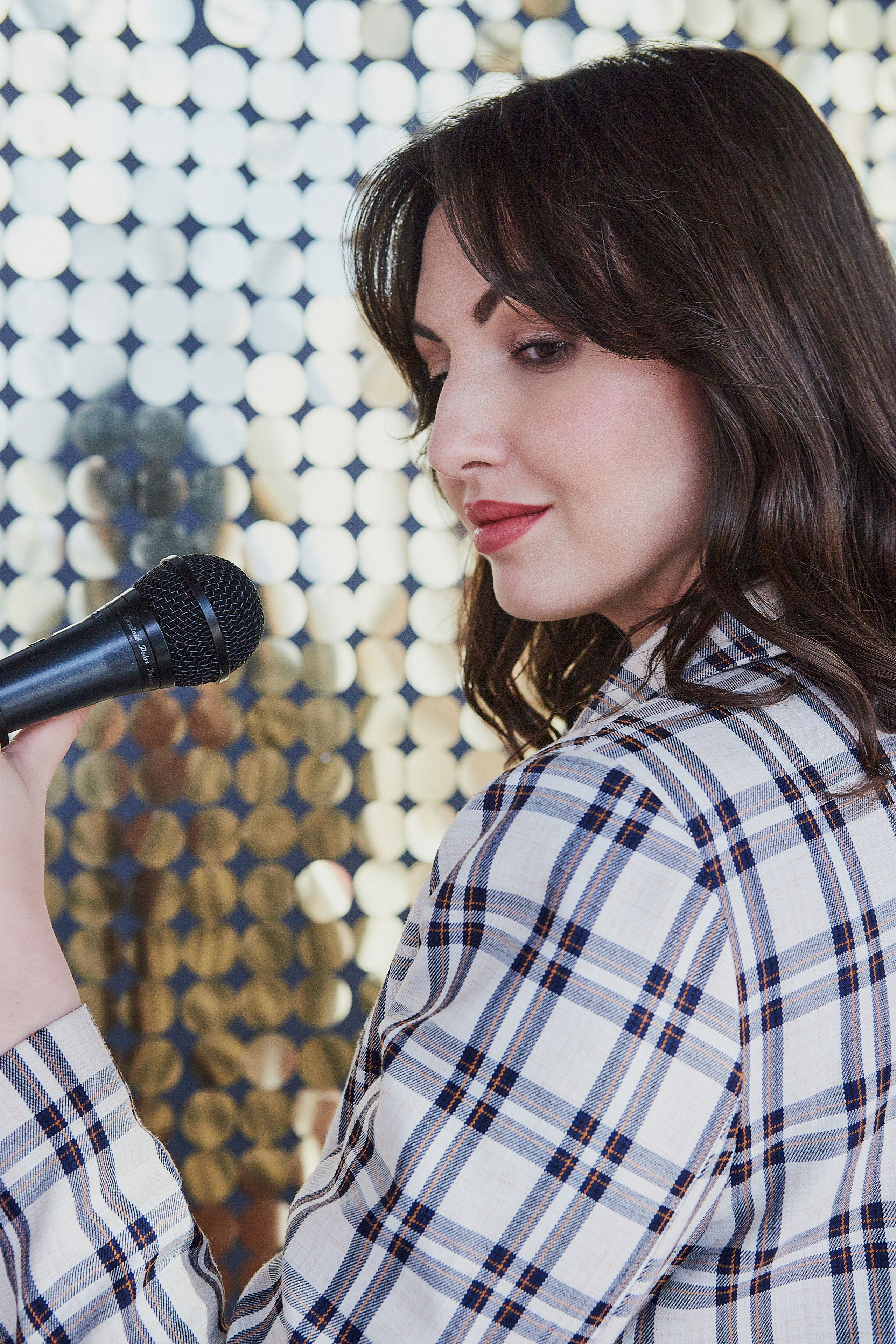 Елена (музыкант). Главная