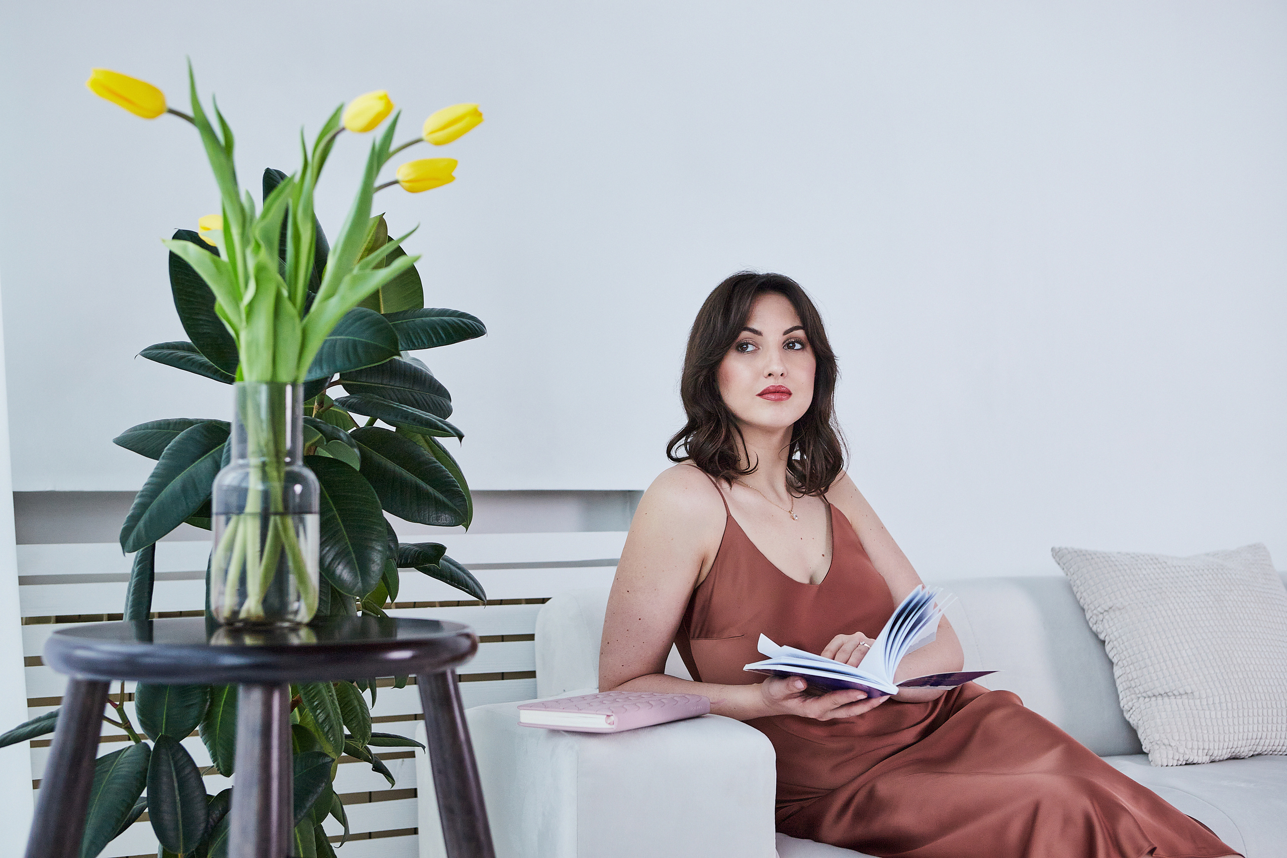 Елена (музыкант). Главная