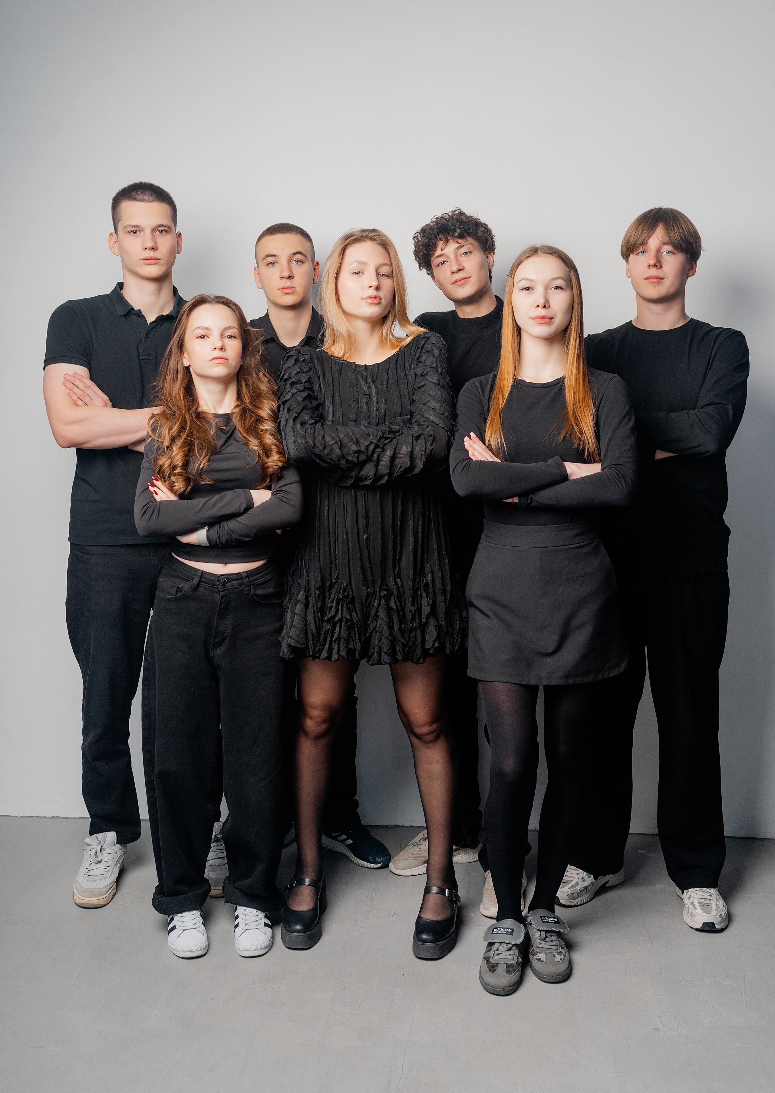 11 класс Студия. Фотограф Софья Володкина