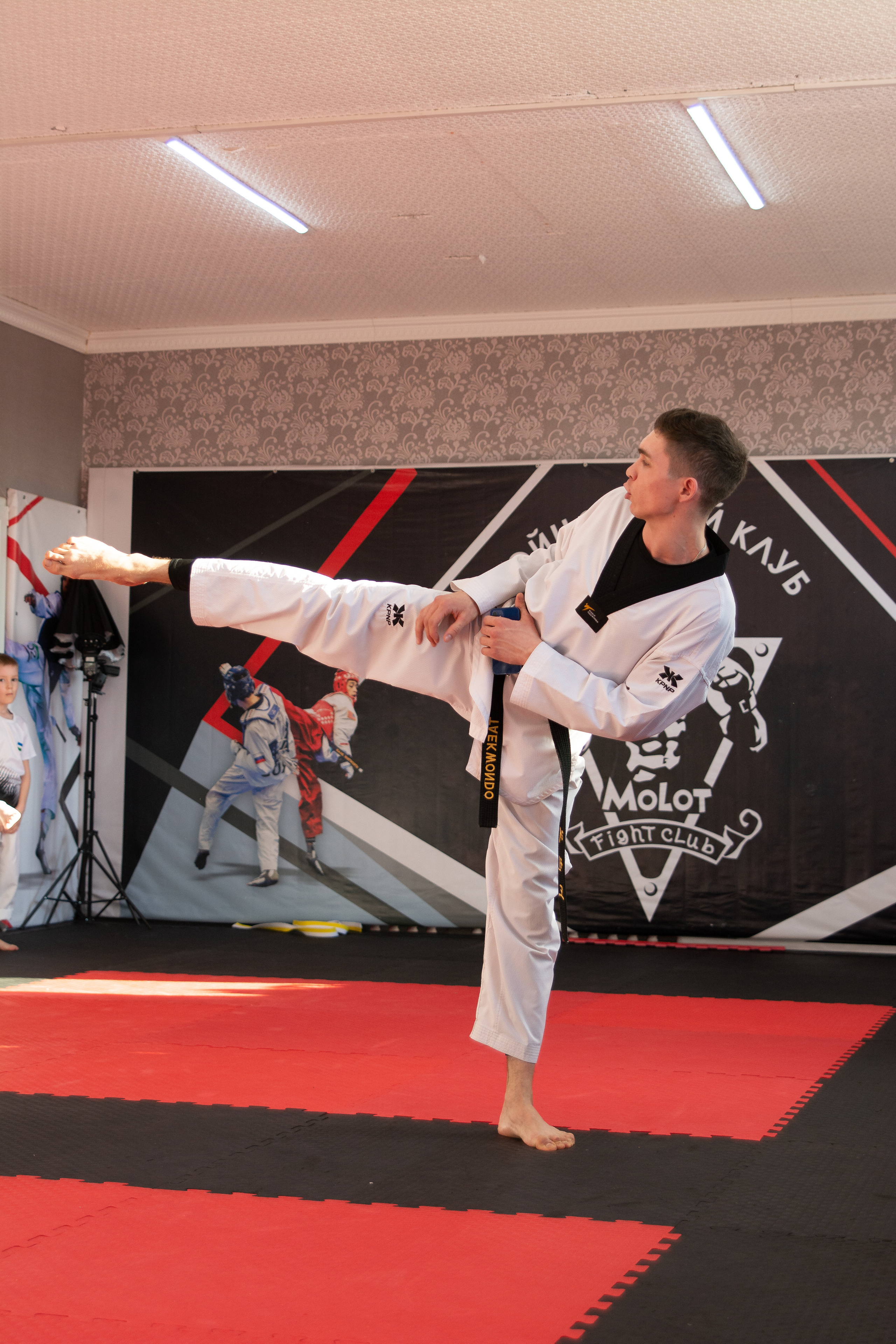 Фотограф для для каталогов, маркетплейсов, контента Уфа. Свадебный фотограф Тимур Хабибуллин