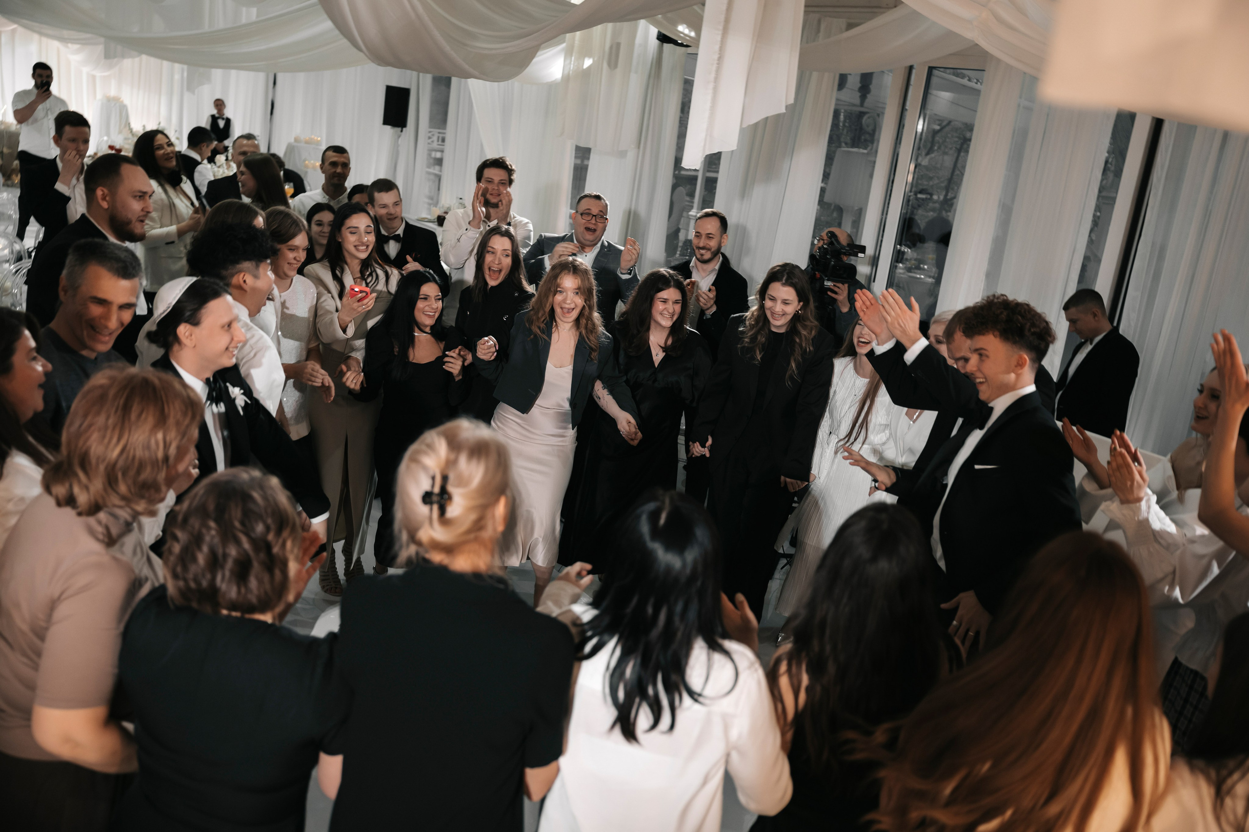 Лев и Кристина. Свадебный фотограф Москва Мотеюнайте Виктория