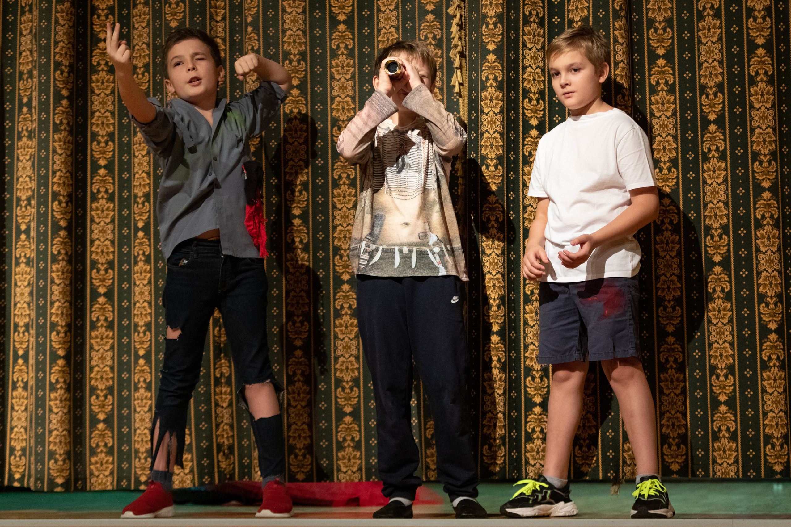 Школьный театр