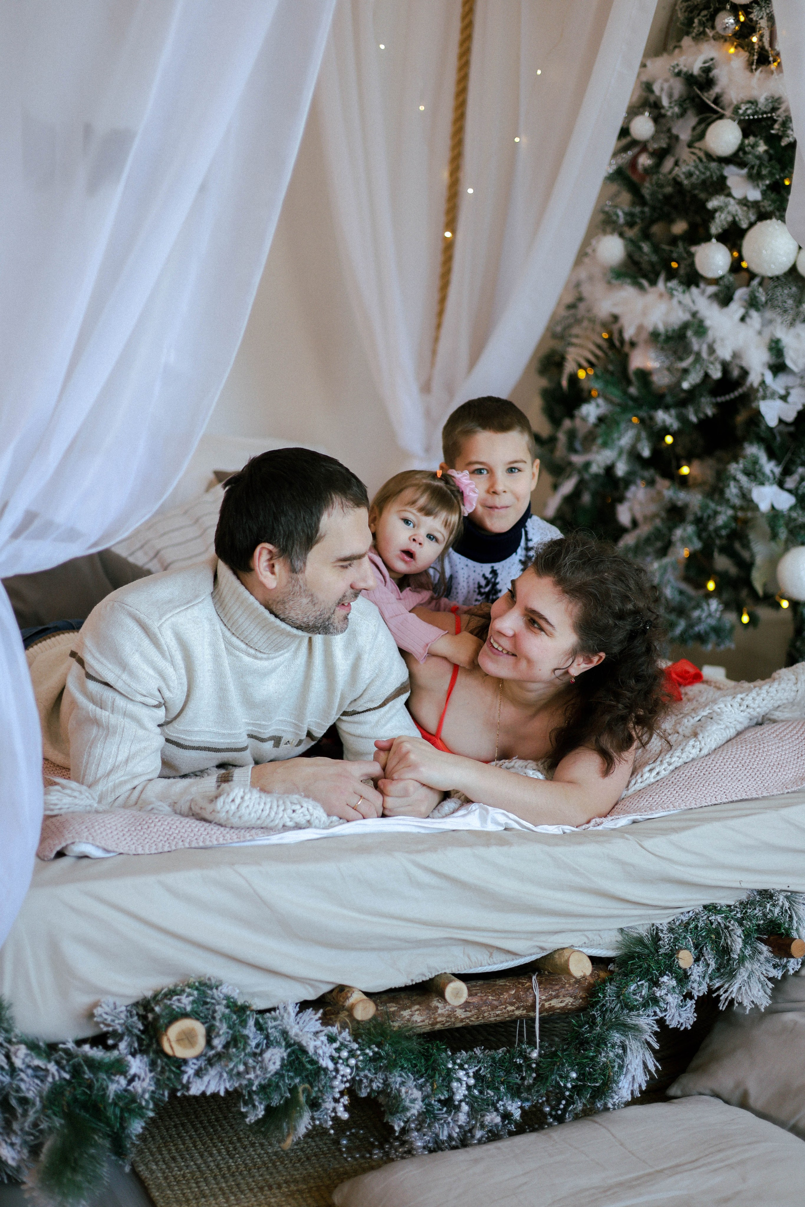 Новогодняя история «Нелля и ее семья». Фотограф в Москве Анастасия Калинина