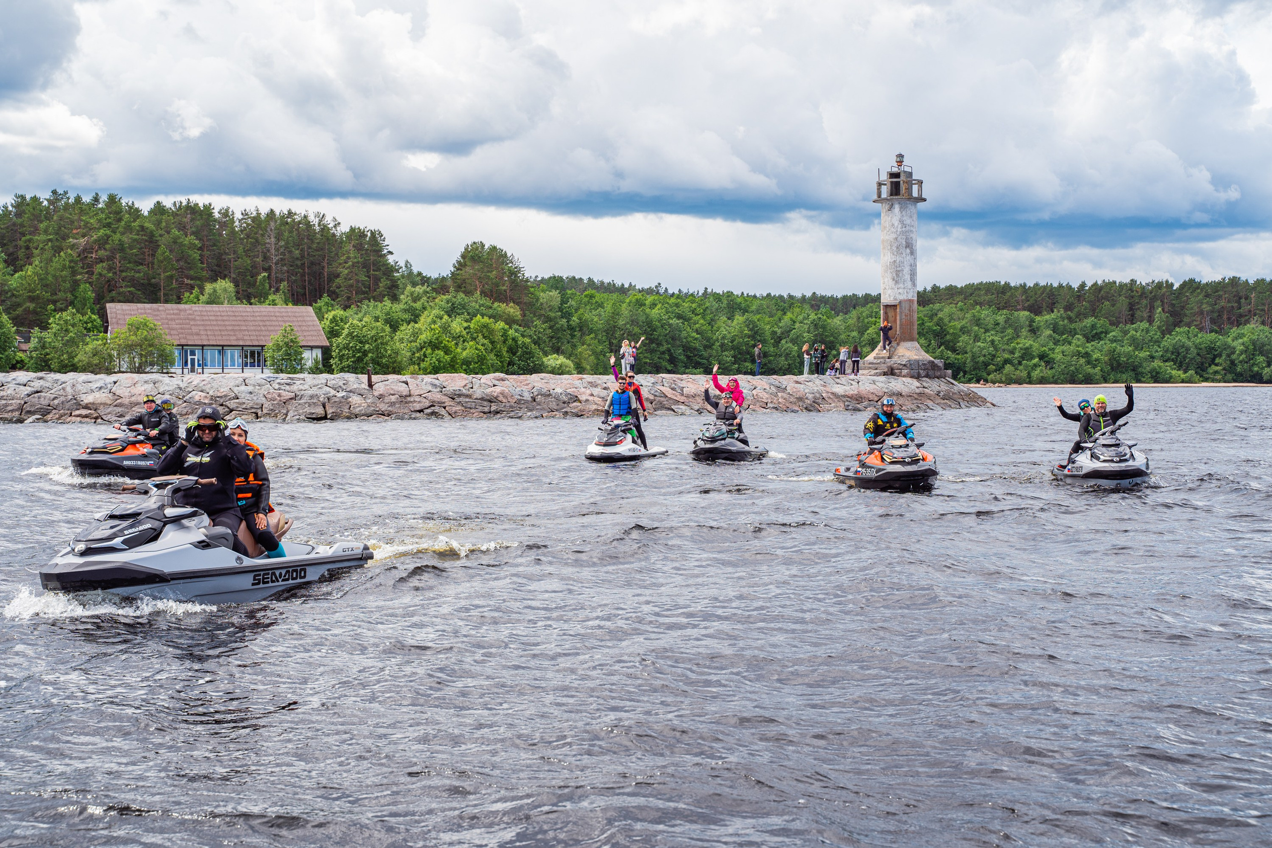 Гидровыезд в Коневский мужской монастырь. Свадебный, семейный, портретный, репортажный фотограф в Санкт-Петербурге