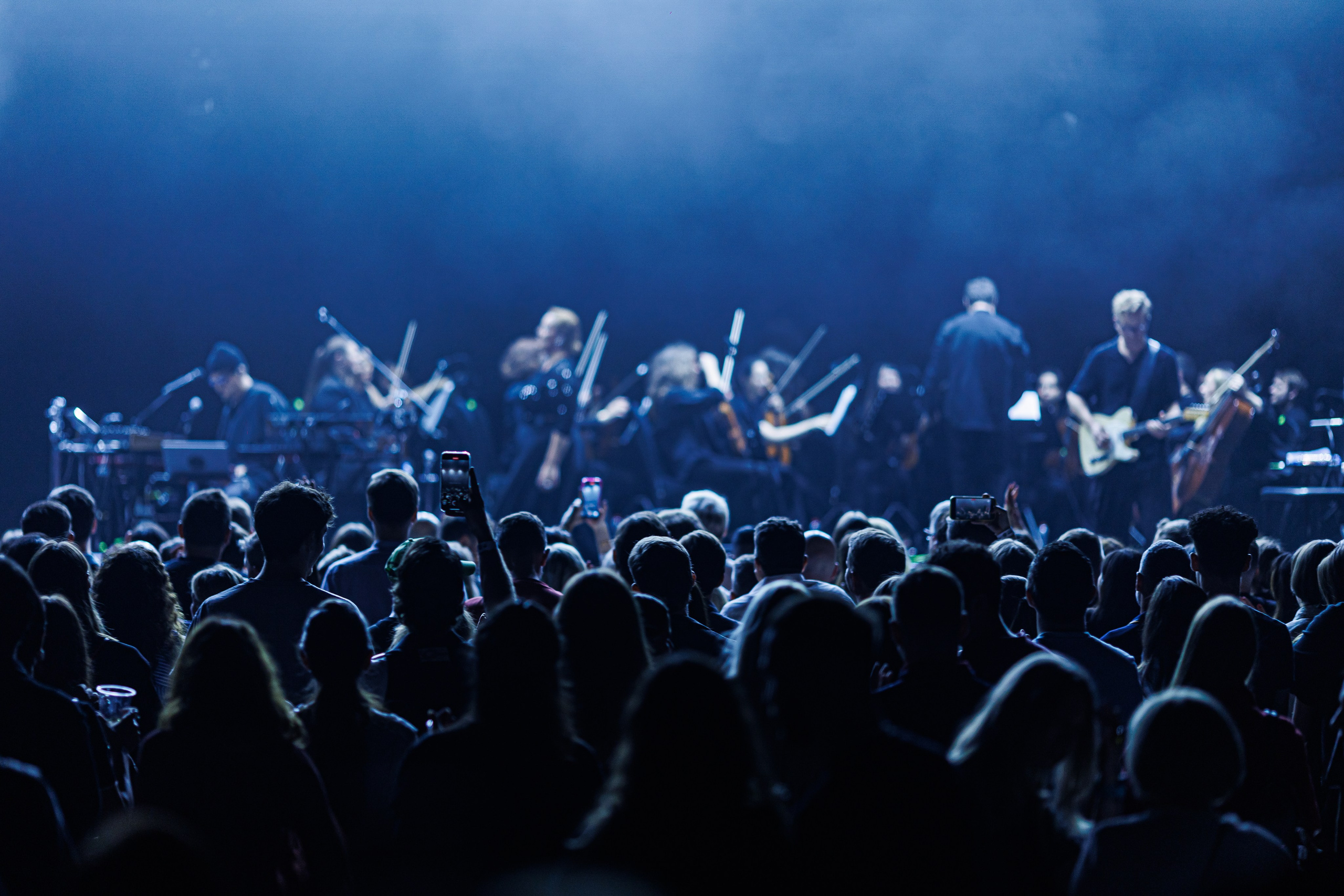 Concert Photography in Dubai — Anton Belyaev Live Performance. Evgen Yatsenko — Photographer in Dubai