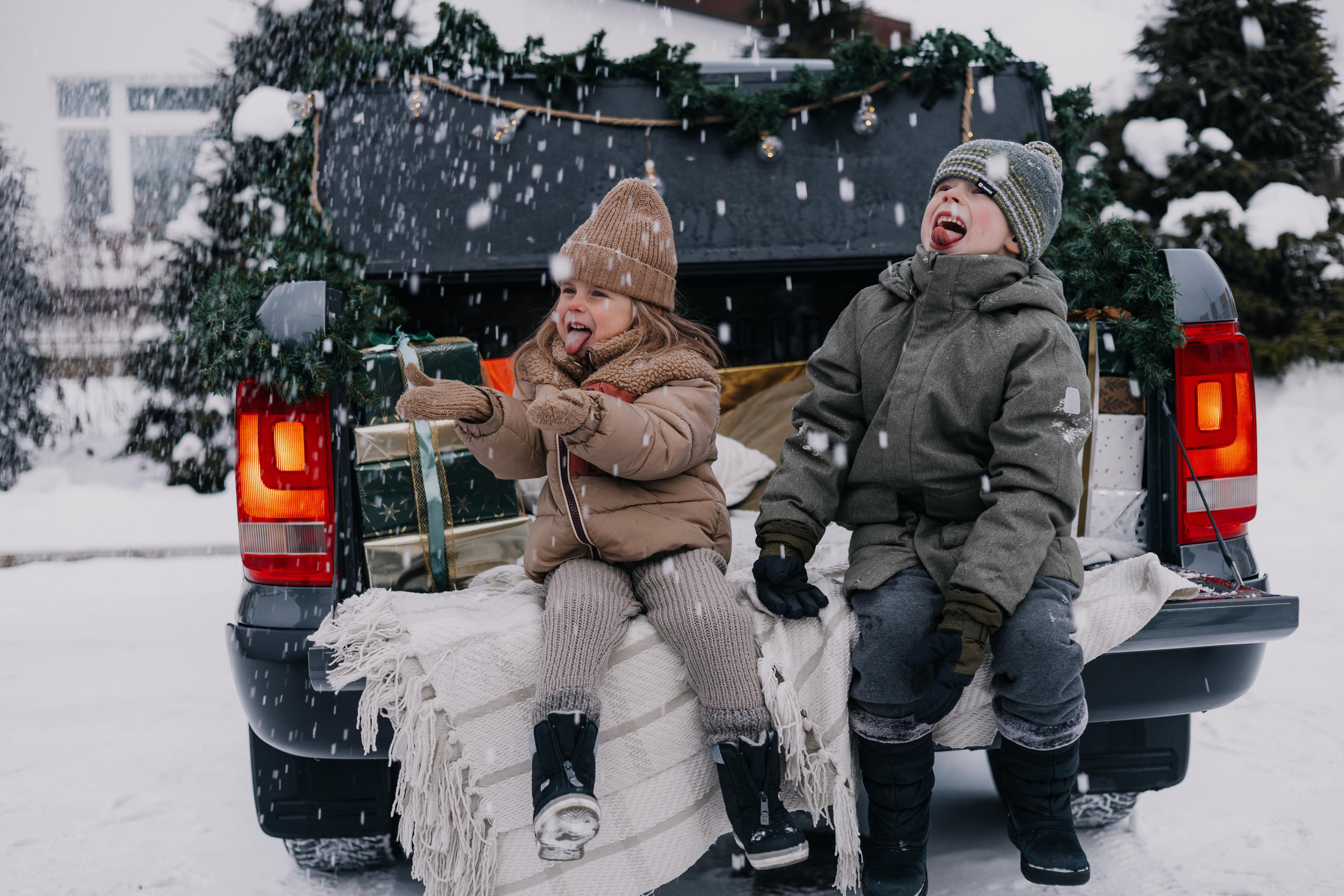 Семья, зима, пикап. Marina Shakirova Photography